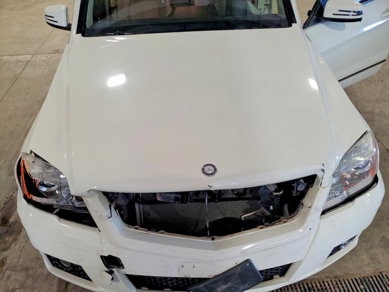 2011 Mercedes-benz Glk 350 4matic White vin: WDCGG8HB1BF578293