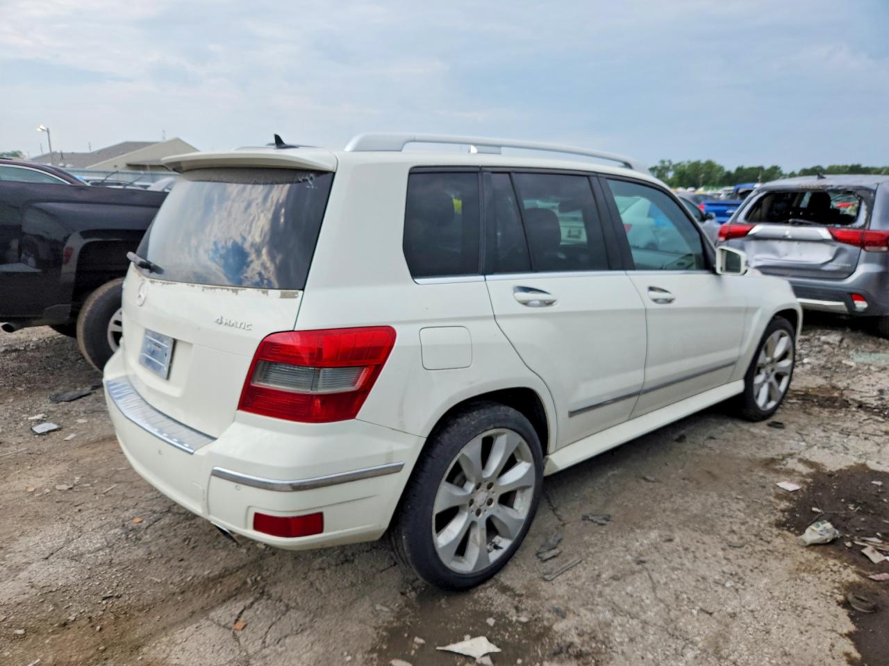 2010 Mercedes-benz Glk 350 4matic White vin: WDCGG8HB2AF382815