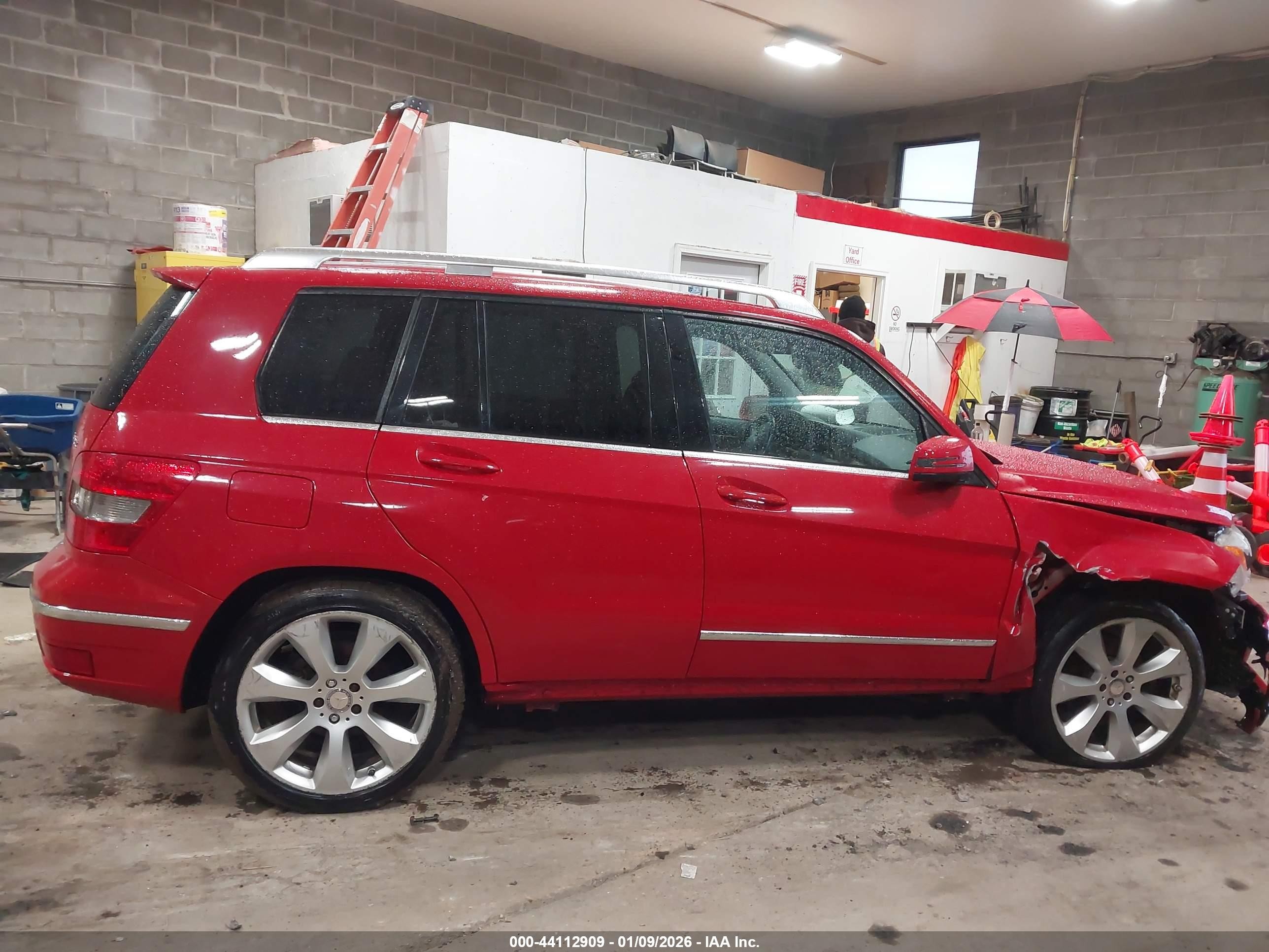 2010 Mercedes-benz Glk 350 4matic Красный vin: WDCGG8HB2AF413125