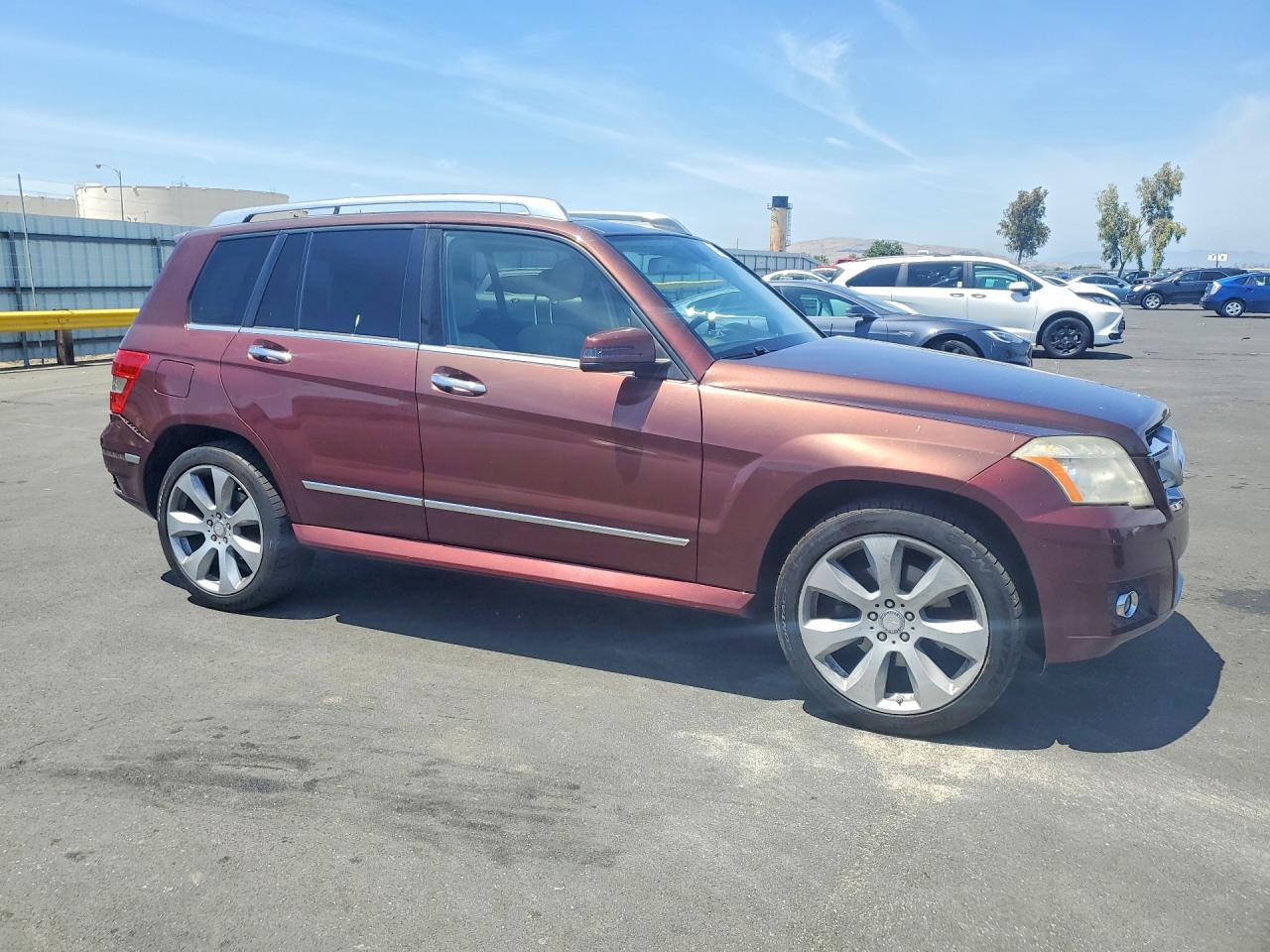 2010 Mercedes-benz Glk 350 4matic Бордовый vin: WDCGG8HB2AF462566