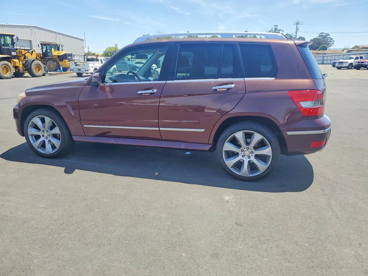 2010 Mercedes-benz Glk 350 4matic Бордовый vin: WDCGG8HB2AF462566