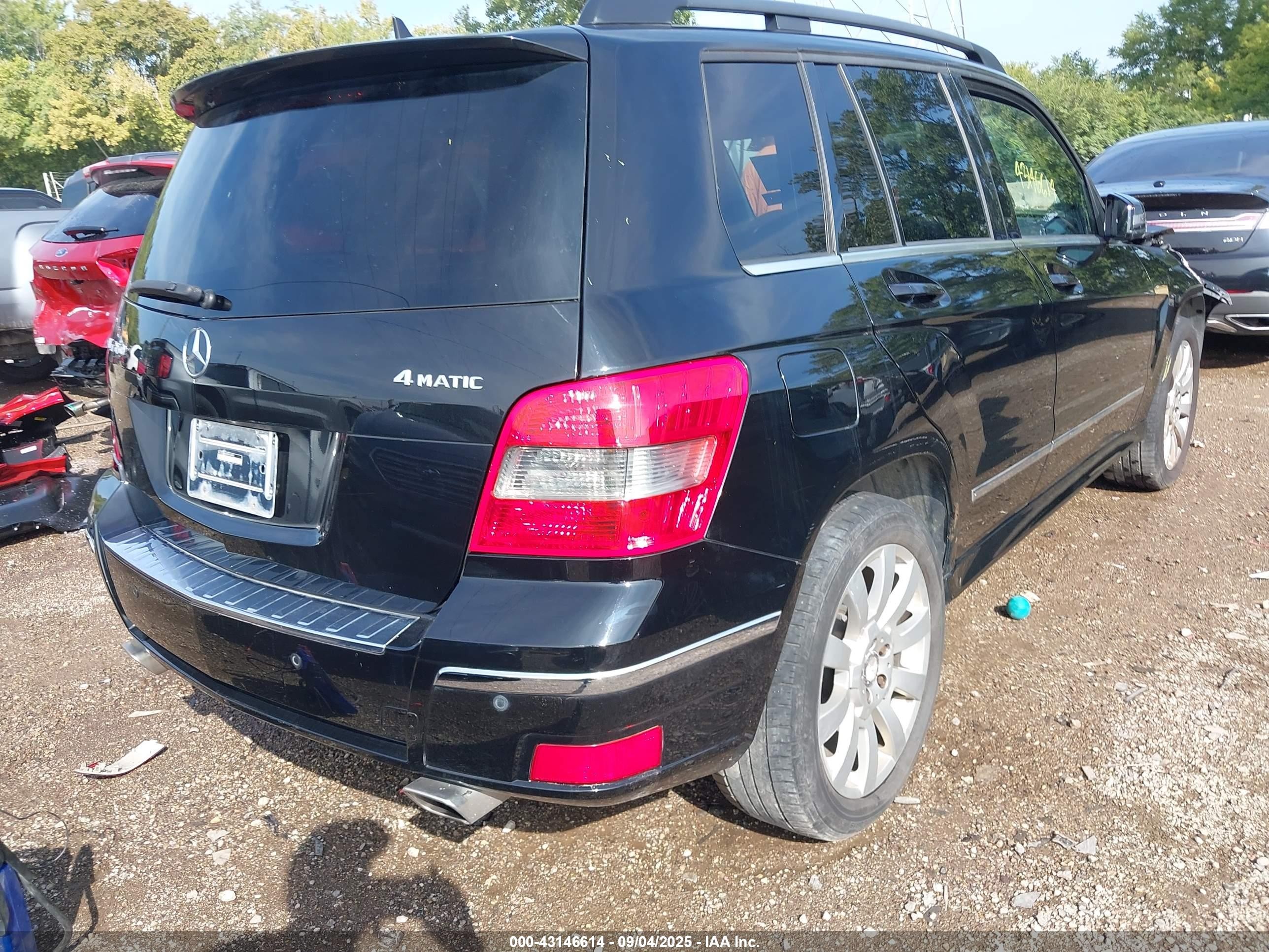 2011 Mercedes-benz Glk 350 4matic Черный vin: WDCGG8HB2BF610992