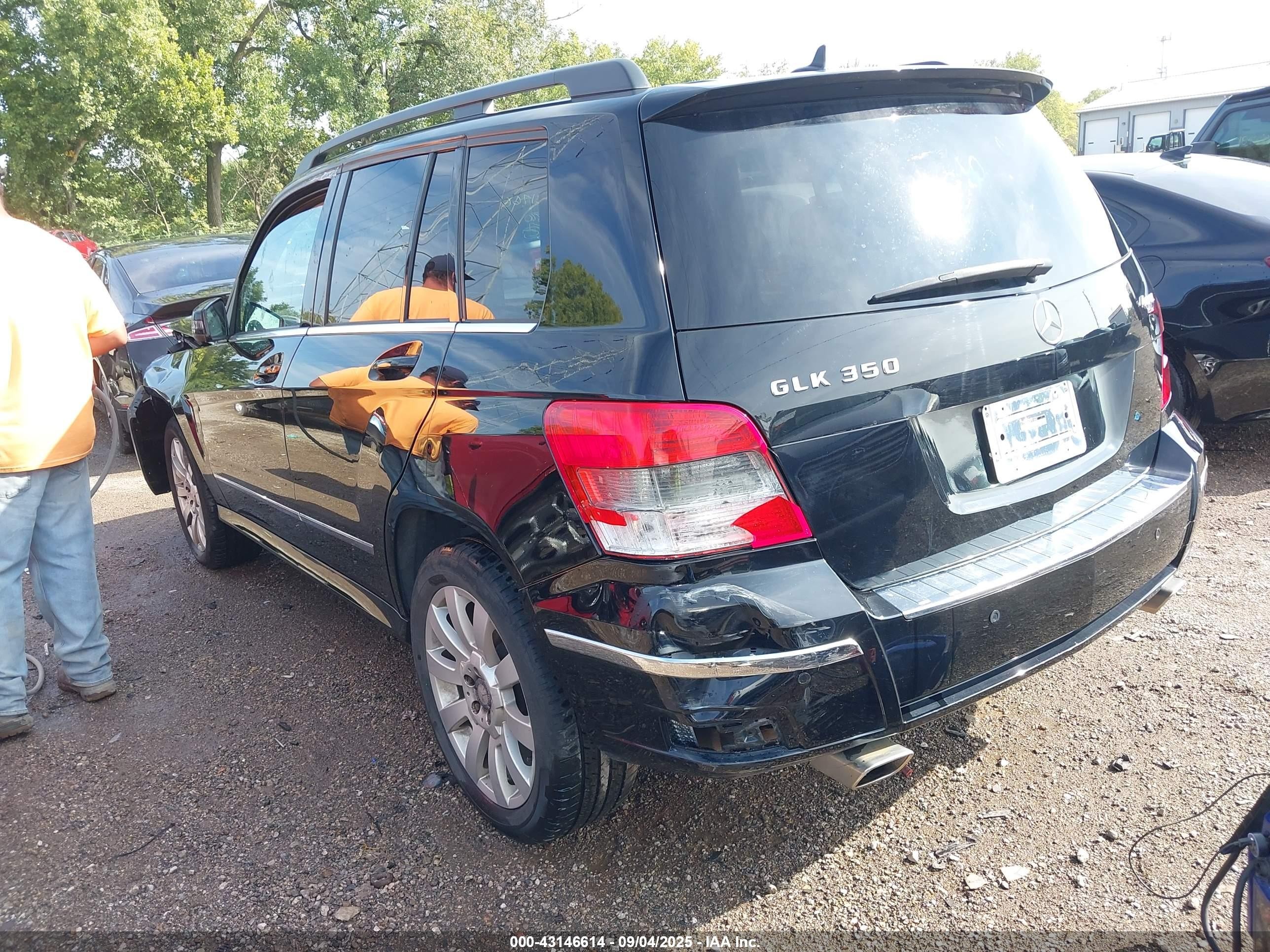 2011 Mercedes-benz Glk 350 4matic Черный vin: WDCGG8HB2BF610992