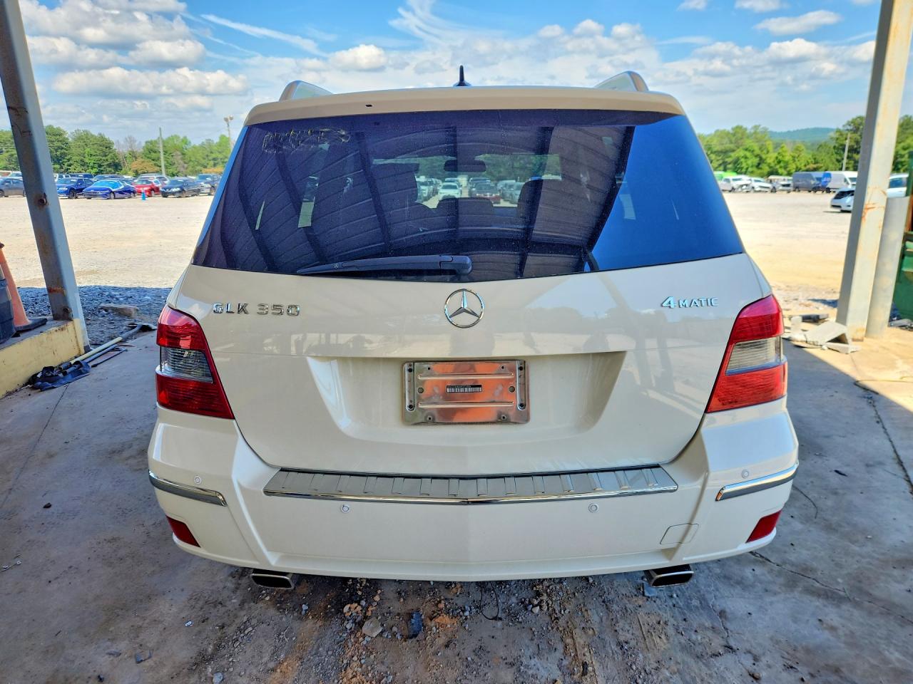 2010 Mercedes-benz Glk 350 4matic White vin: WDCGG8HB3AF271335