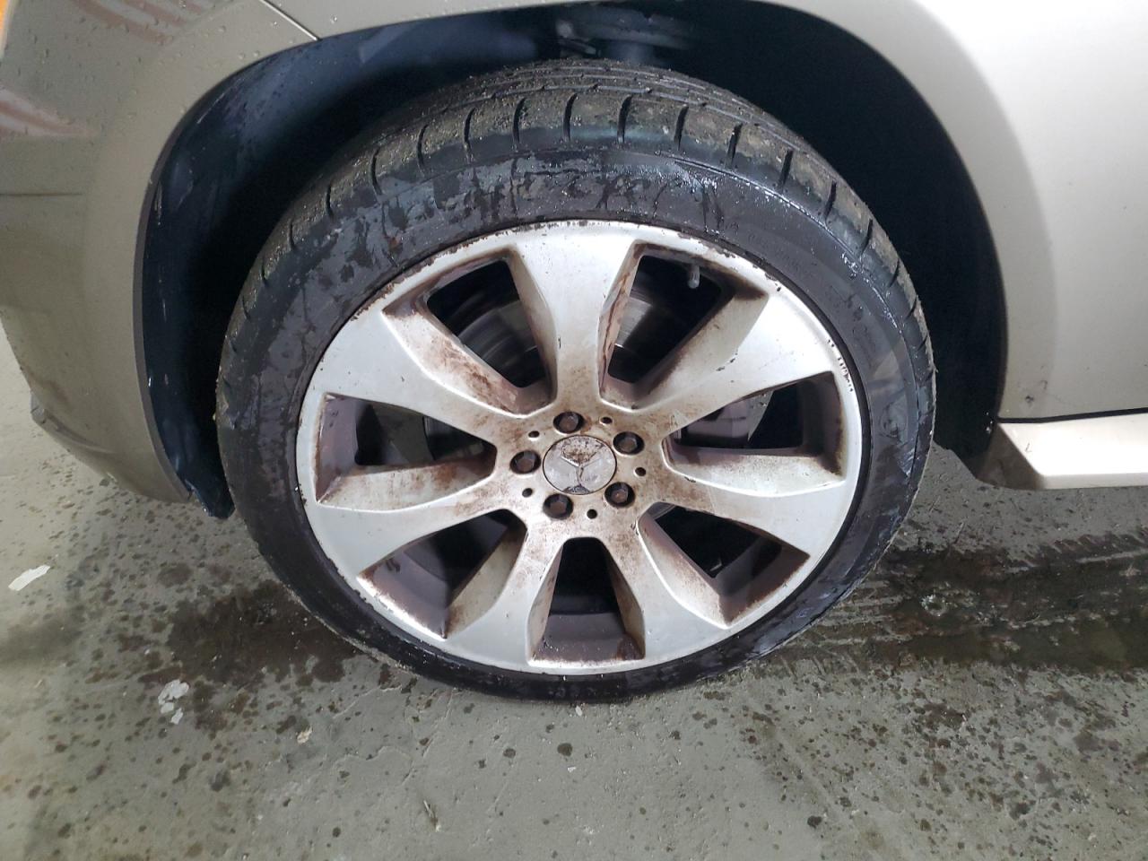 2010 Mercedes-benz Glk 350 4matic Tan vin: WDCGG8HB3AF351685 Damage: Left Front Wheel, Curb Rash, > 12 Inches