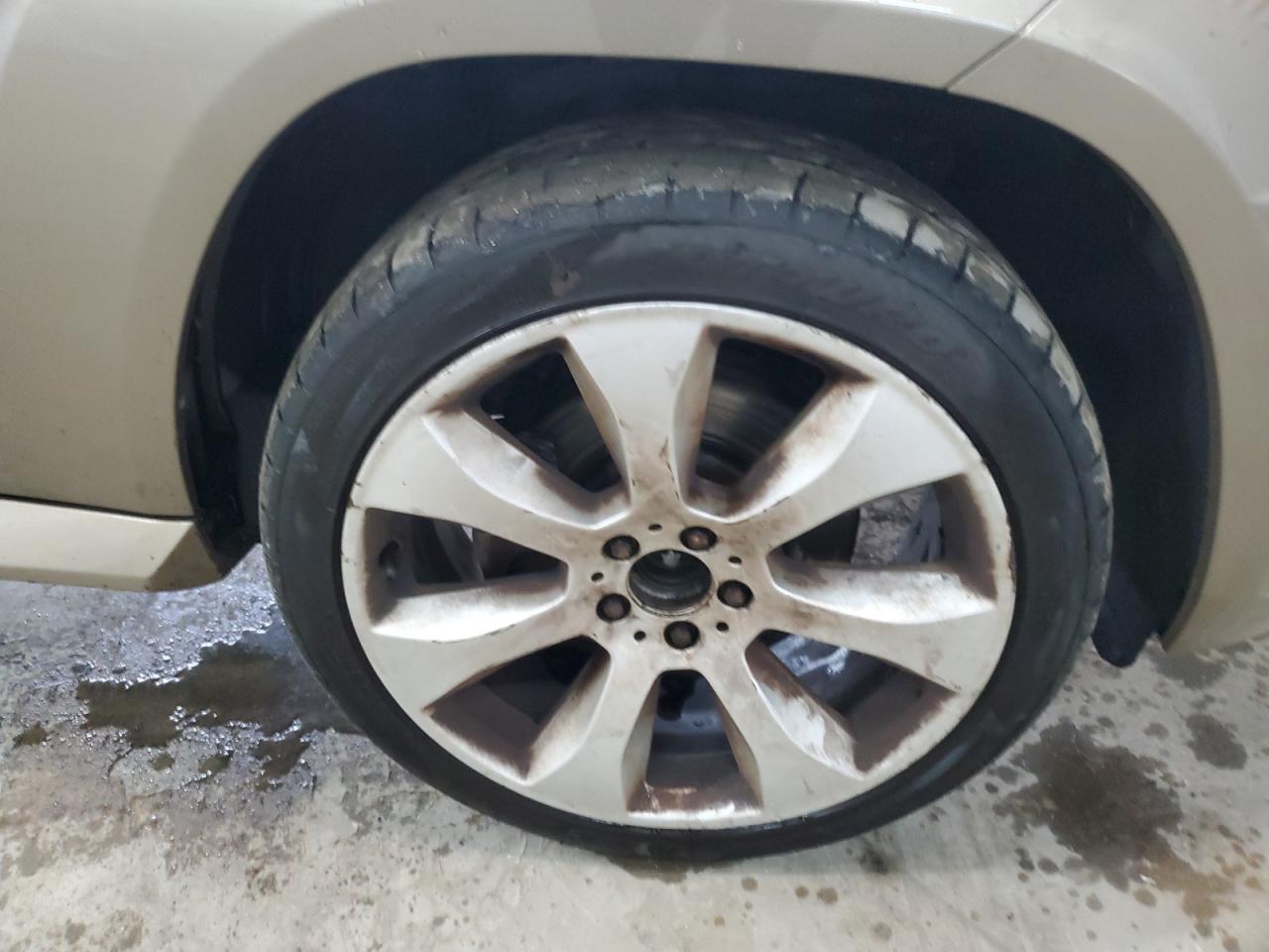 2010 Mercedes-benz Glk 350 4matic Tan vin: WDCGG8HB3AF351685 Damage: Right Front Wheel, Curb Rash, > 12 Inches