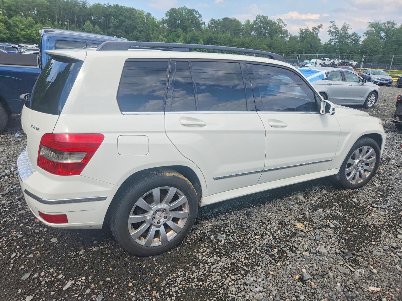 2012 Mercedes-benz Glk 350 4matic White vin: WDCGG8HB3CF833303