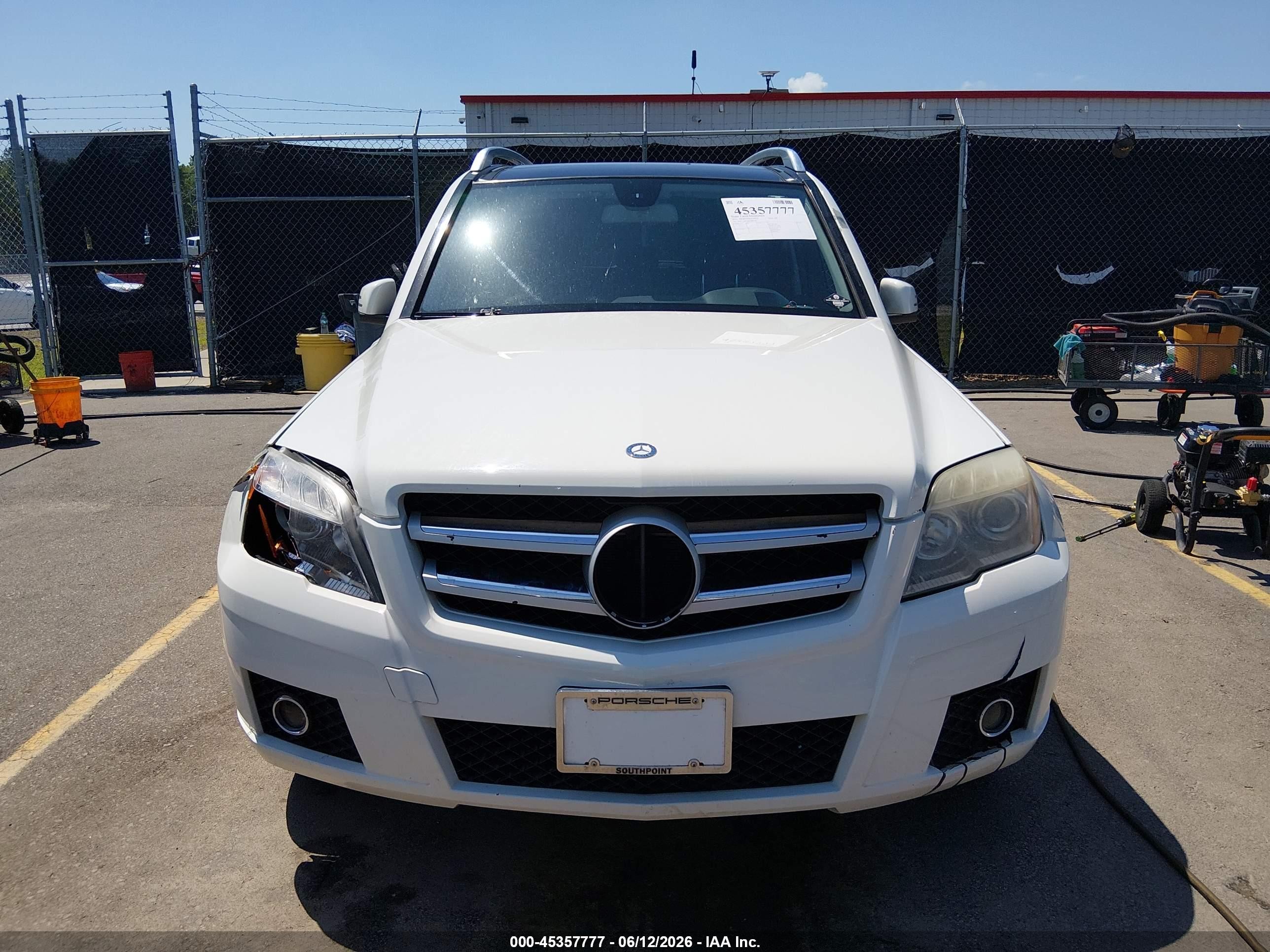 2012 Mercedes-benz Glk 350 4matic White vin: WDCGG8HB3CF888768
