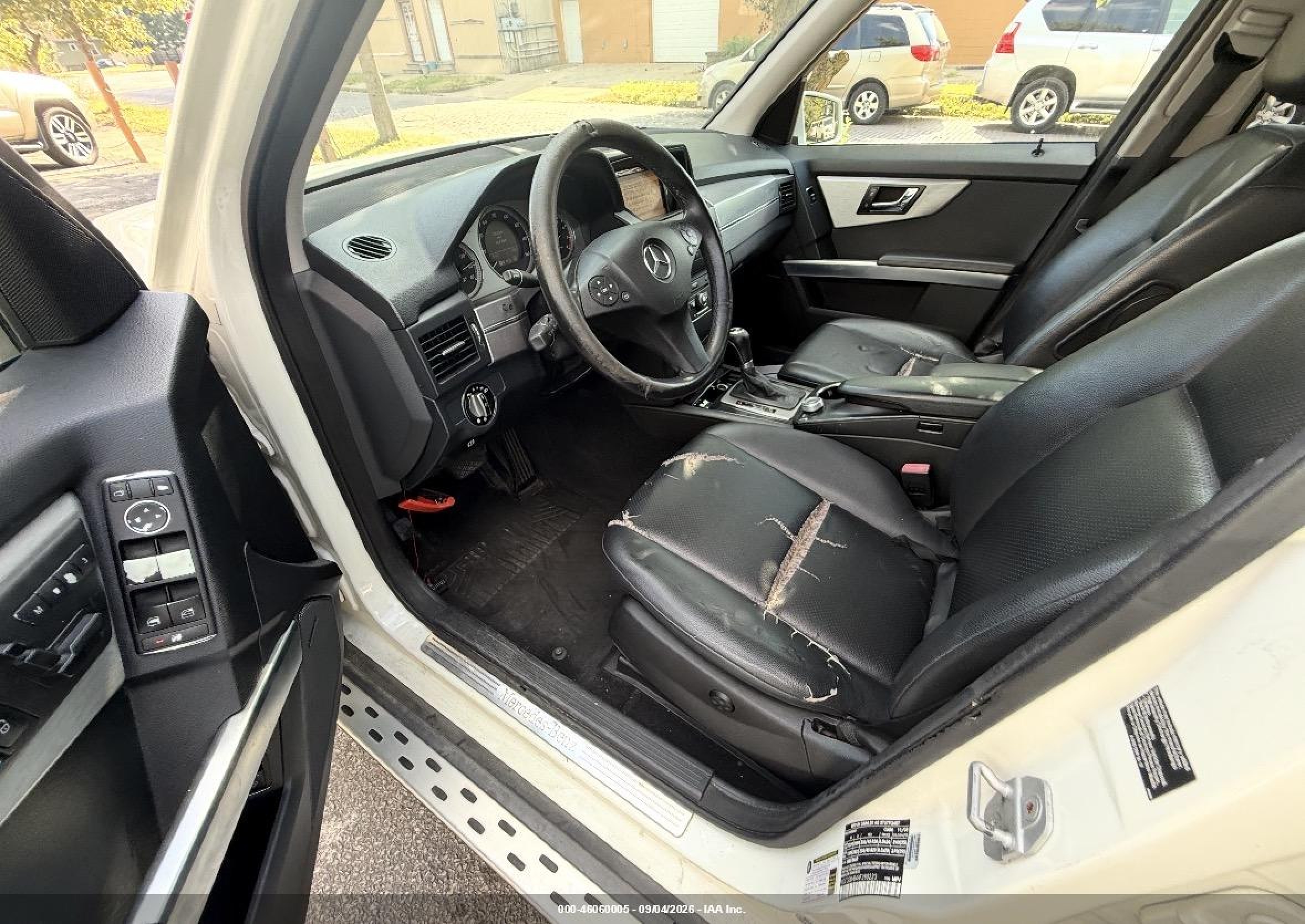 2010 Mercedes-benz Glk 350 4matic Белый vin: WDCGG8HB4AF280223