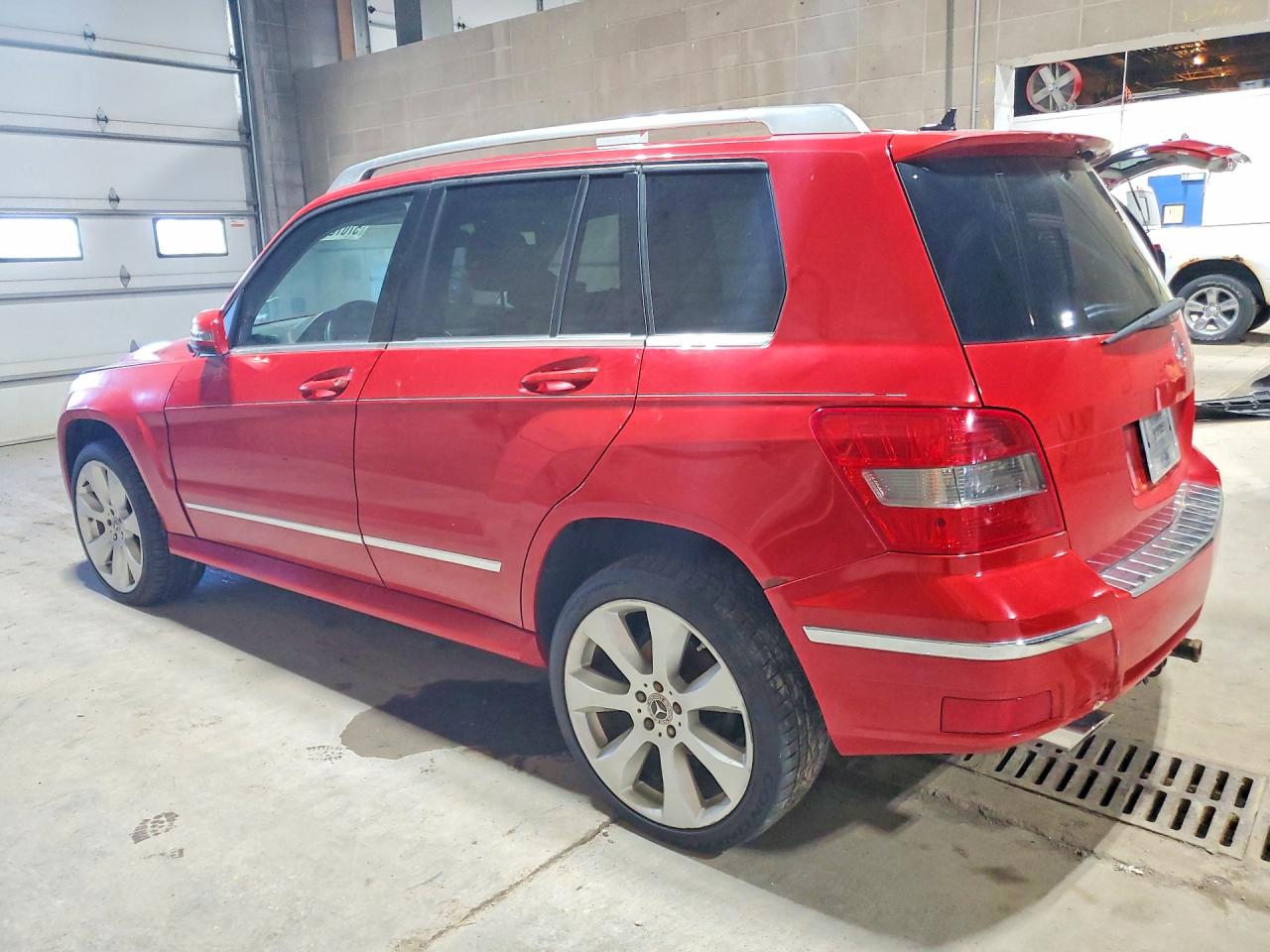 2010 Mercedes-benz Glk 350 4matic Red vin: WDCGG8HB4AF323667