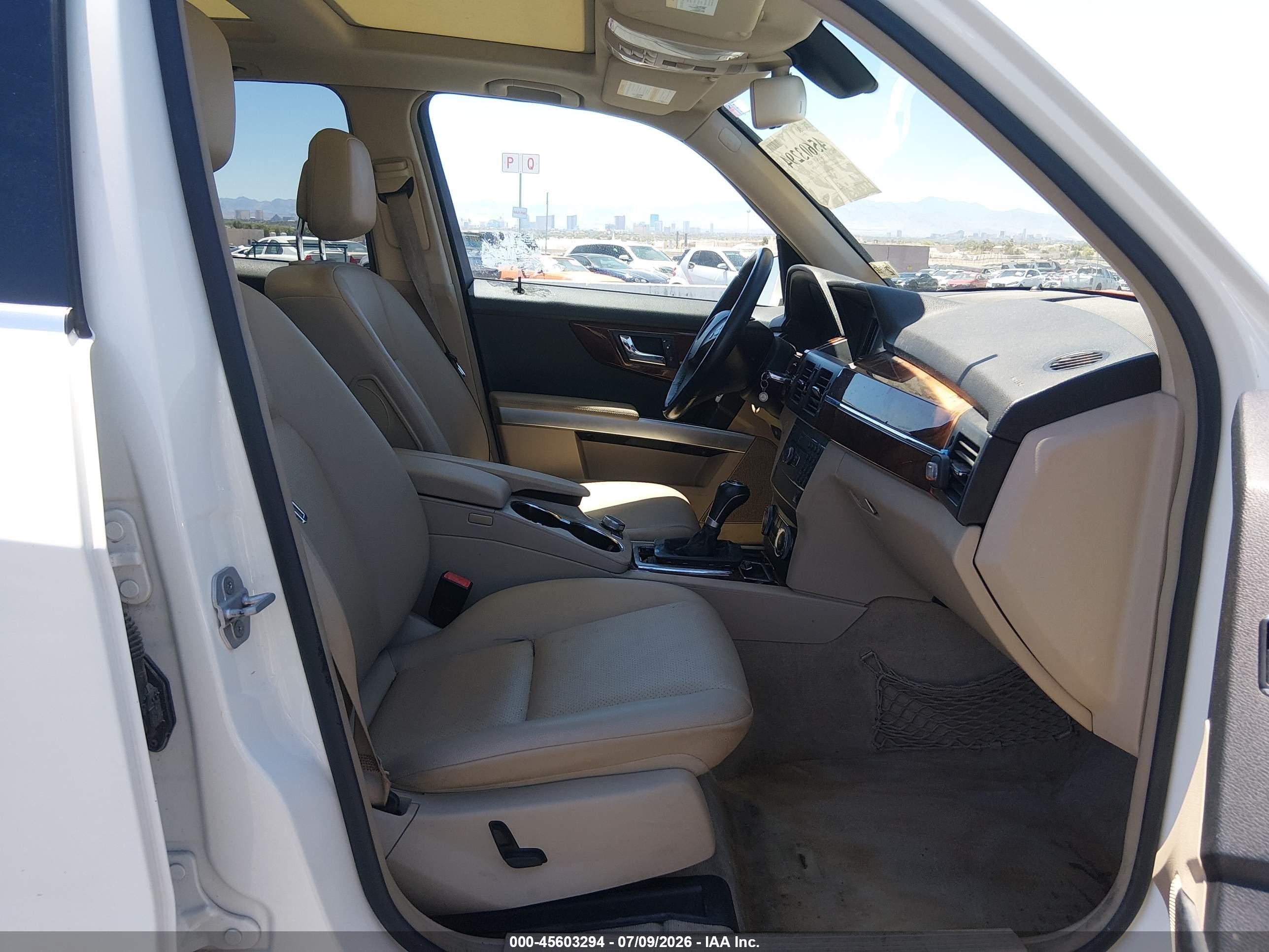 2010 Mercedes-benz Glk 350 4matic White vin: WDCGG8HB4AF388115