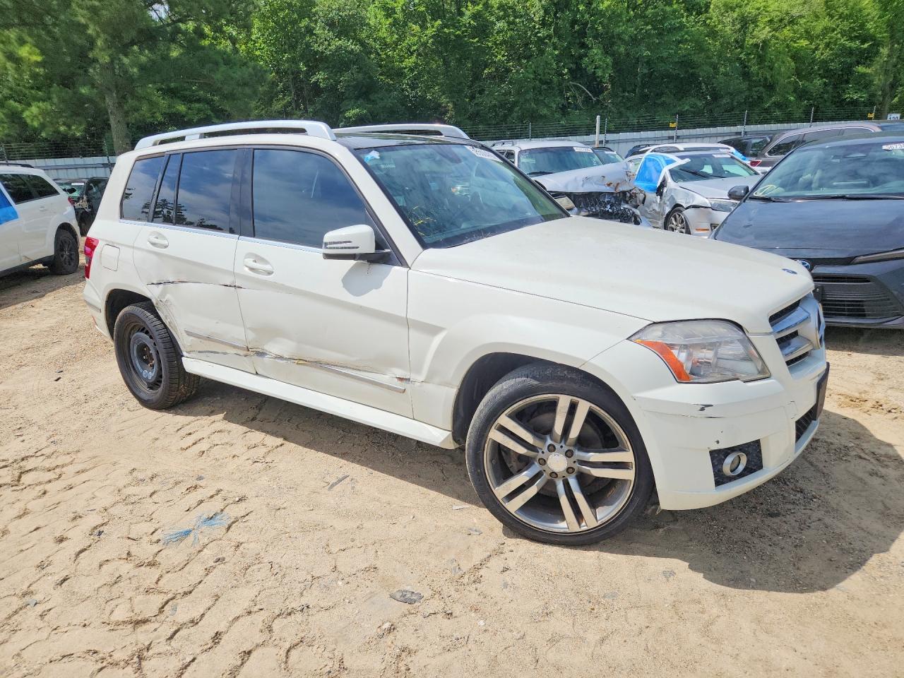 2010 Mercedes-benz Glk 350 4matic White vin: WDCGG8HB4AF487081
