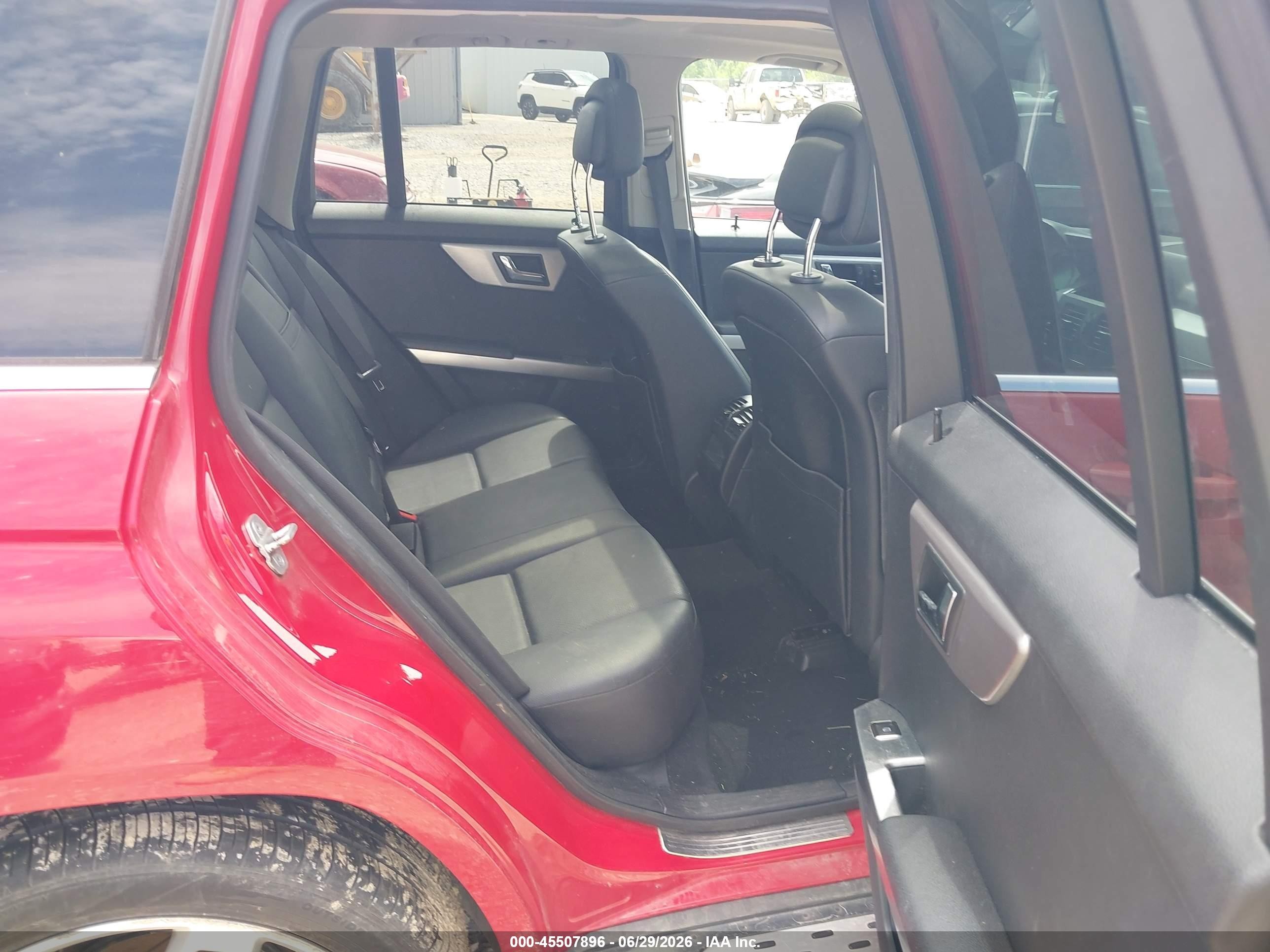 2011 Mercedes-benz Glk 350 4matic Red vin: WDCGG8HB4BF650944