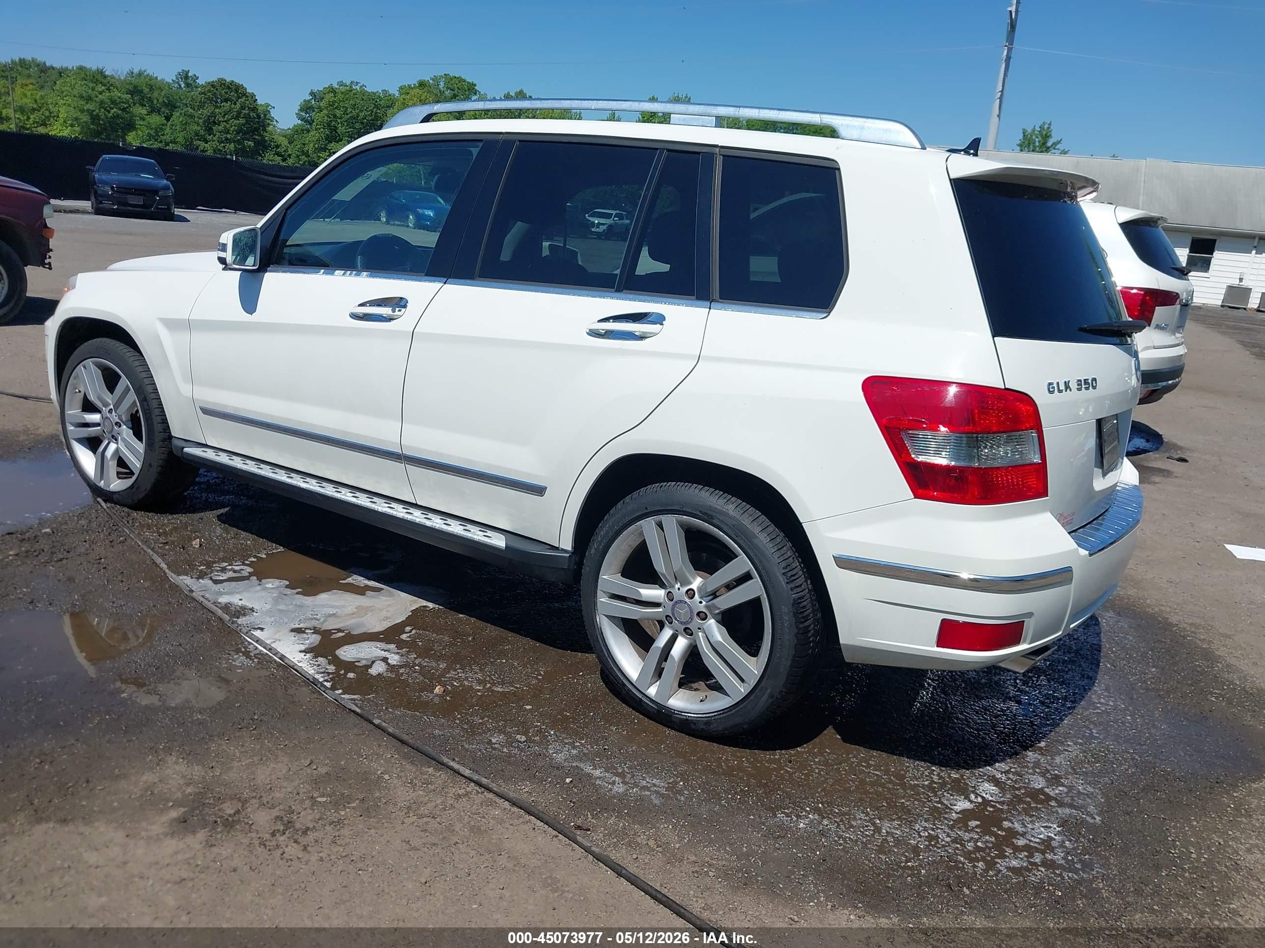 2012 Mercedes-benz Glk 350 4matic White vin: WDCGG8HB4CF846206