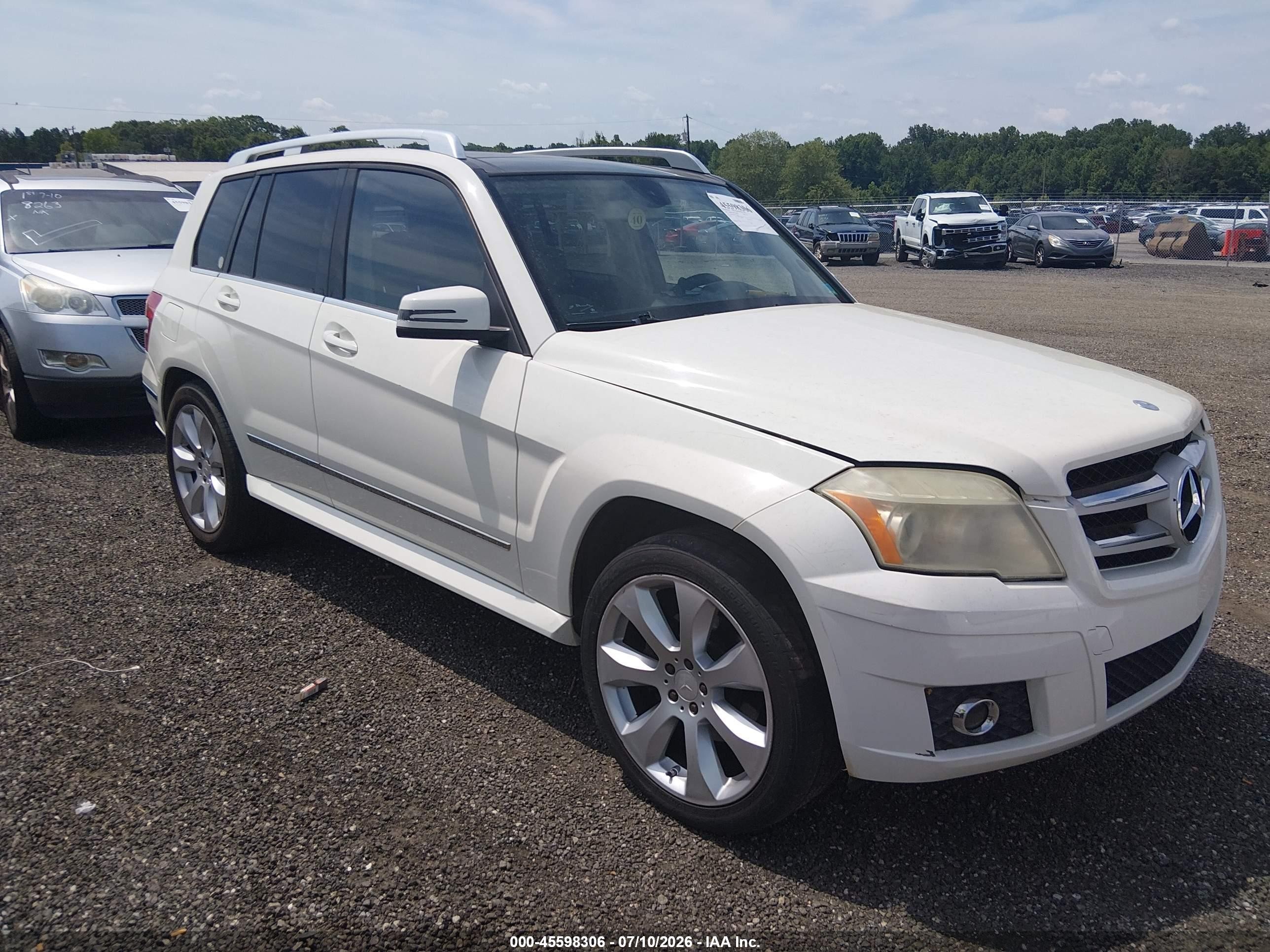 2010 Mercedes-benz Glk 350 4matic White vin: WDCGG8HB5AF309857