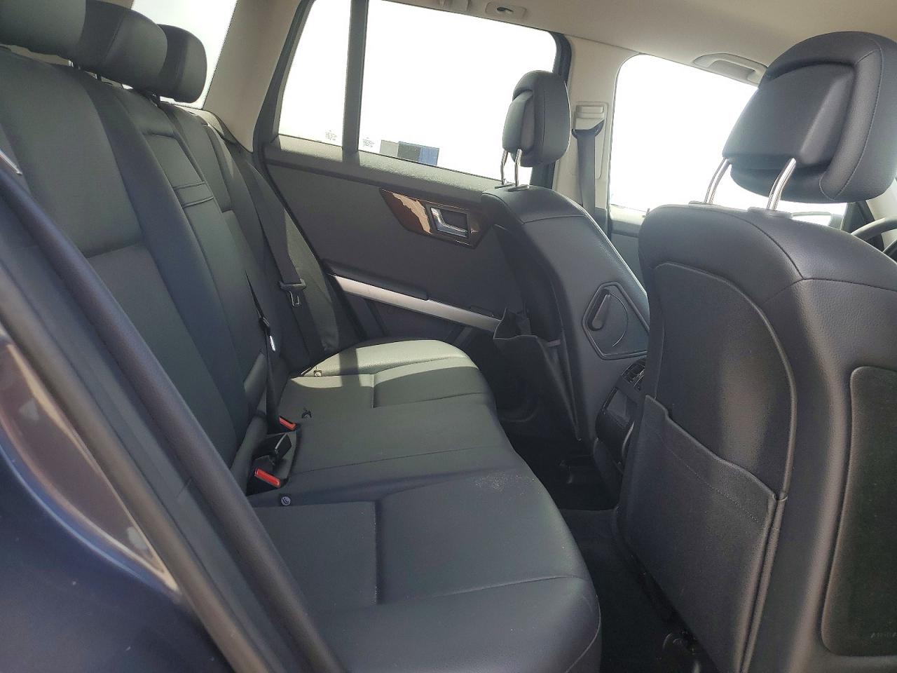 2010 Mercedes-benz Glk Gray vin: WDCGG8HB5AF335245