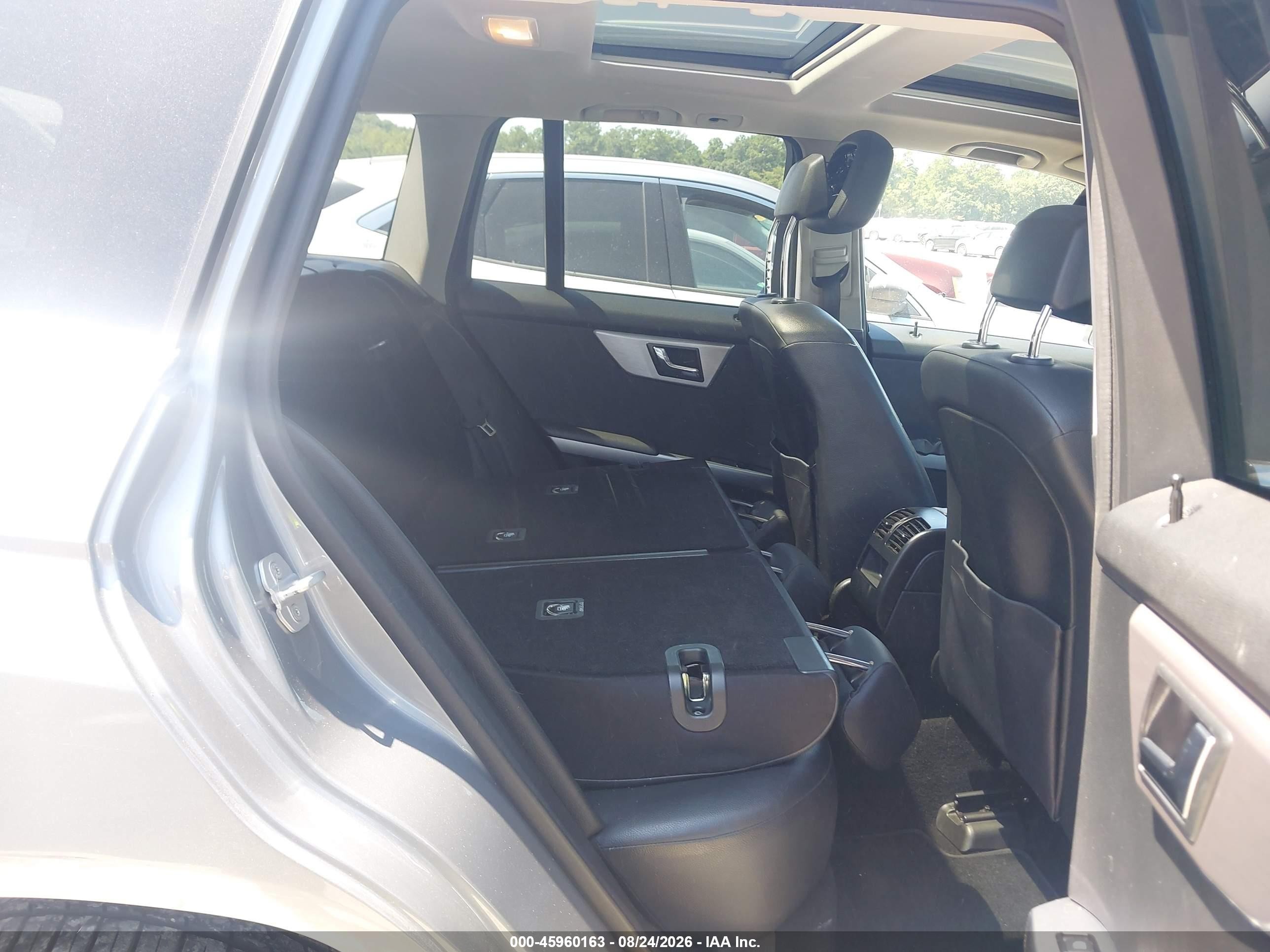 2010 Mercedes-benz Glk 350 4matic Silver vin: WDCGG8HB5AF505104
