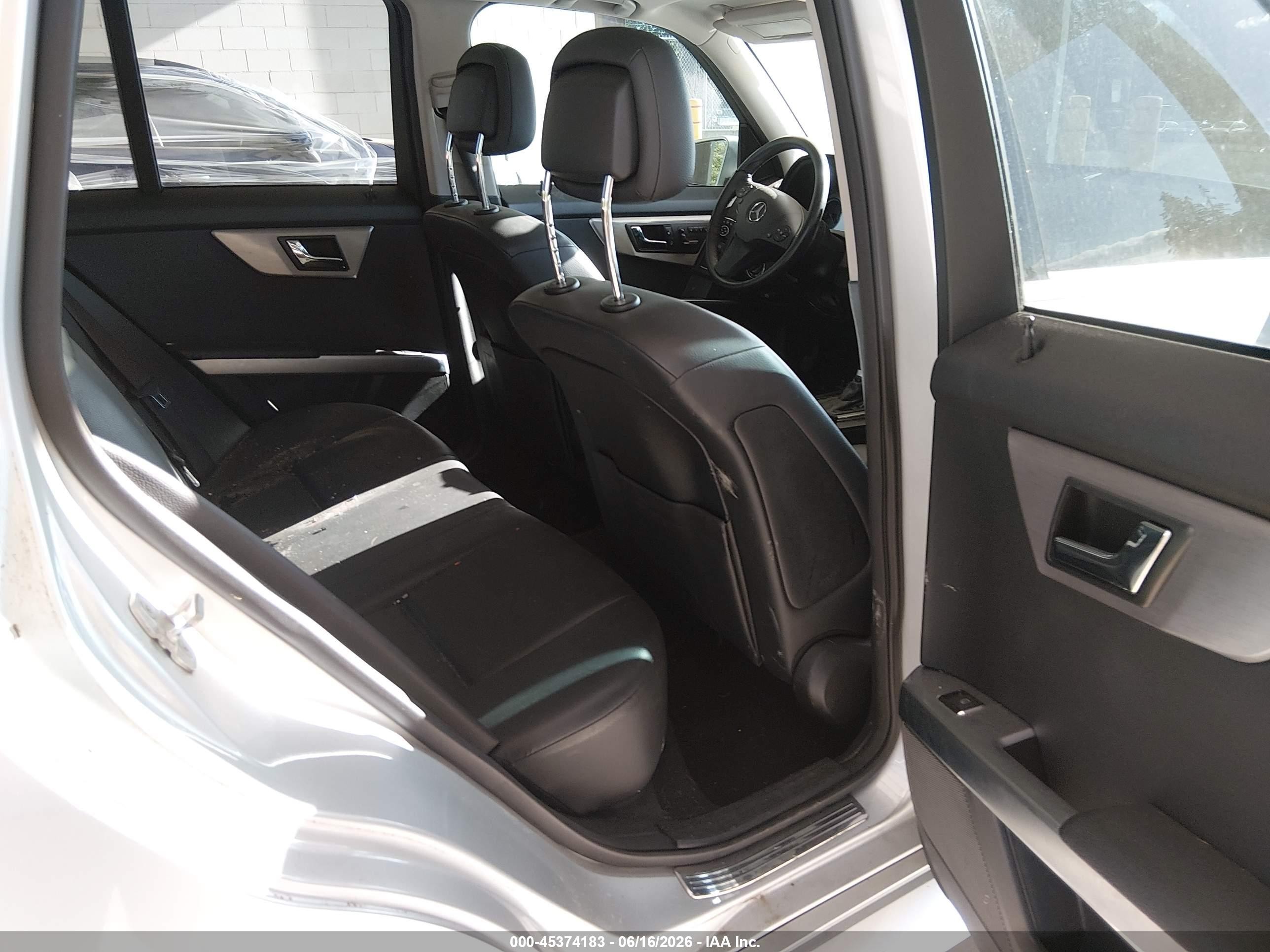 2010 Mercedes-benz Glk 350 4matic Серебряный vin: WDCGG8HB5AF511131