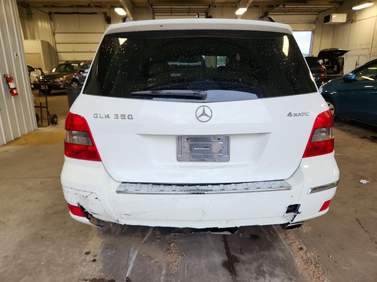 2011 Mercedes-benz Glk 350 4matic White vin: WDCGG8HB5BF602210