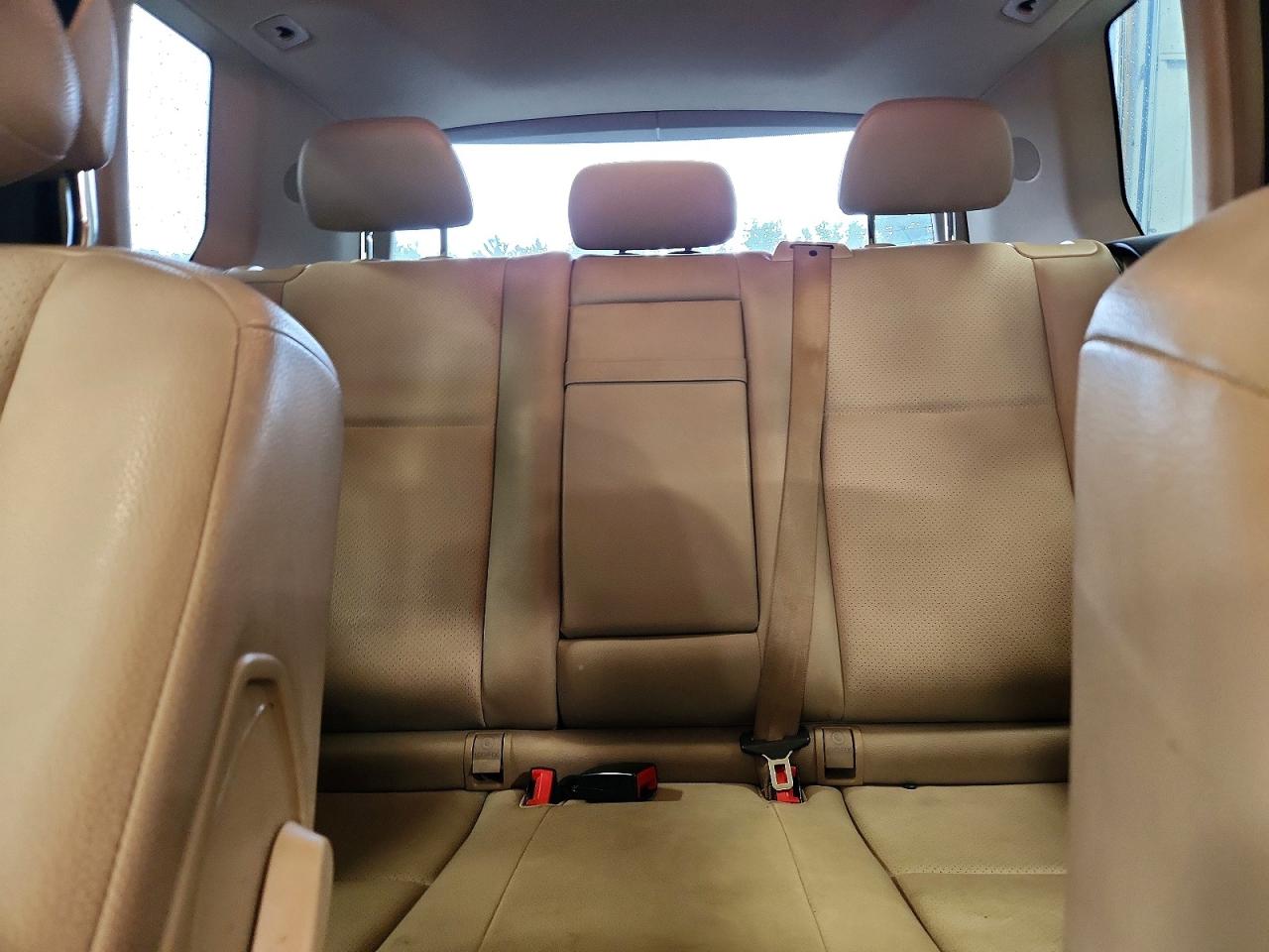 2011 Mercedes-benz Glk 350 4matic White vin: WDCGG8HB5BF602210