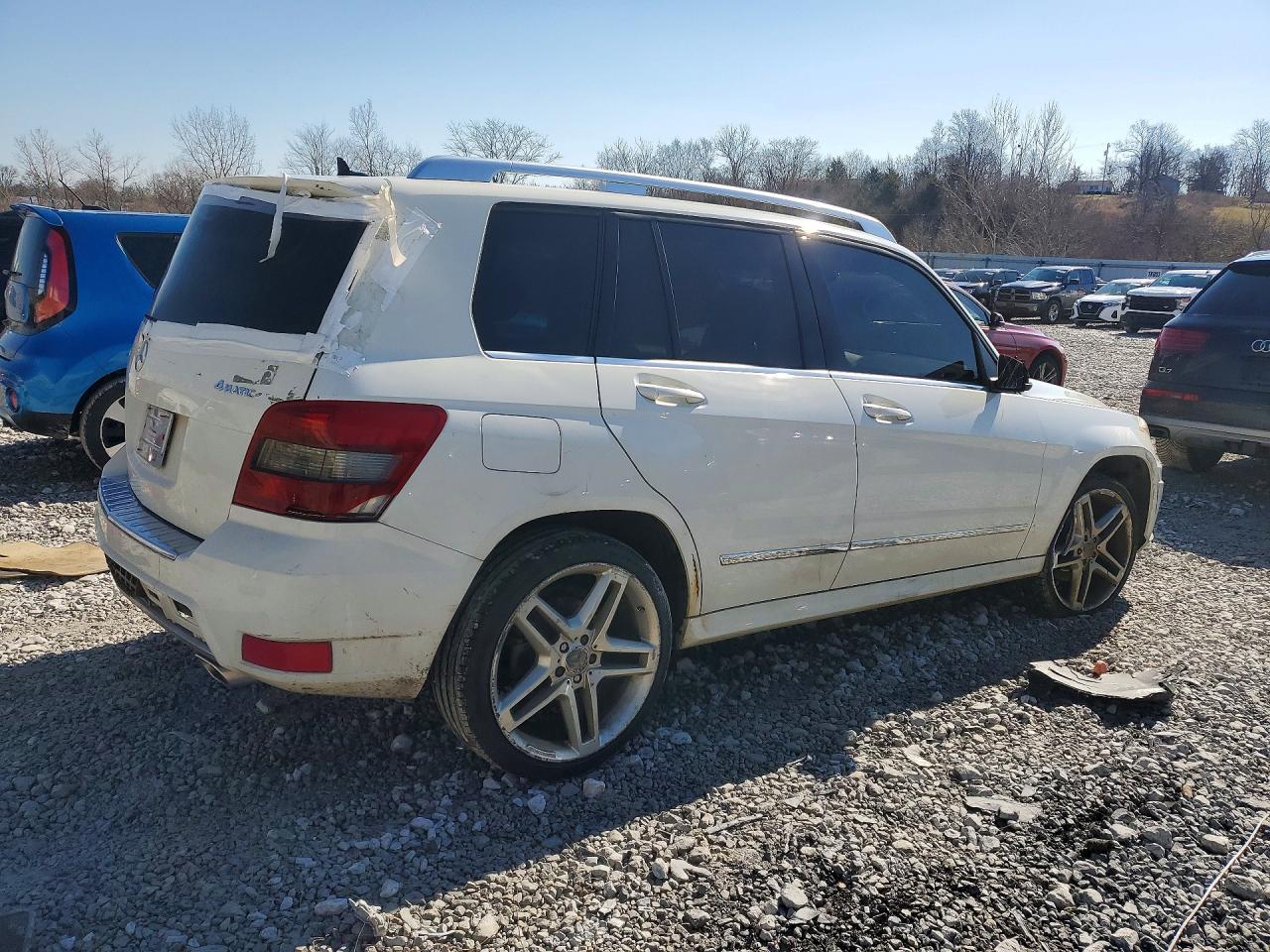 2011 Mercedes-benz Glk 350 4matic White vin: WDCGG8HB5BF610422