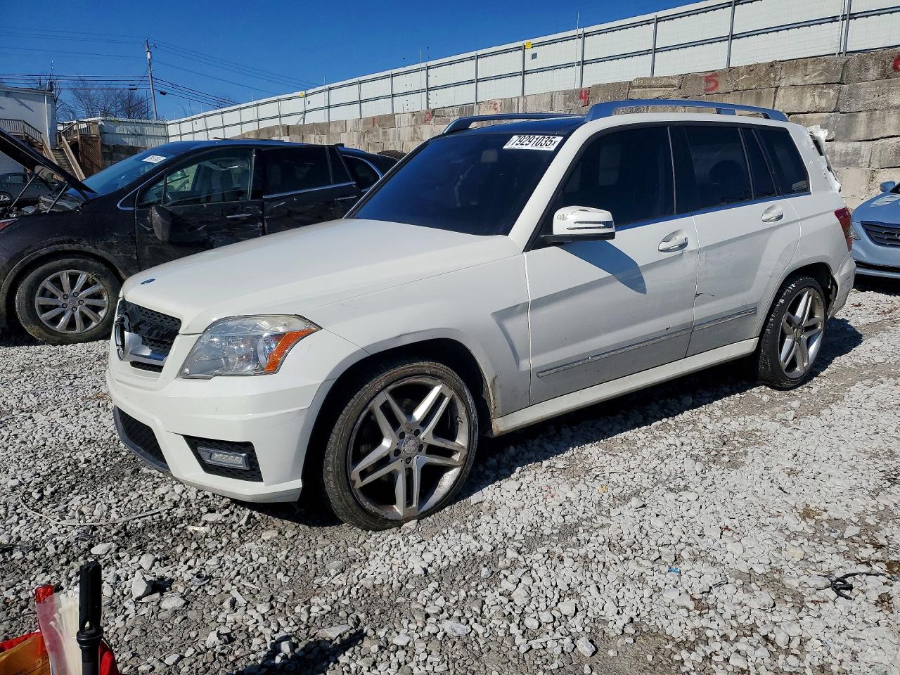 2011 Mercedes-benz Glk 350 4matic White vin: WDCGG8HB5BF610422