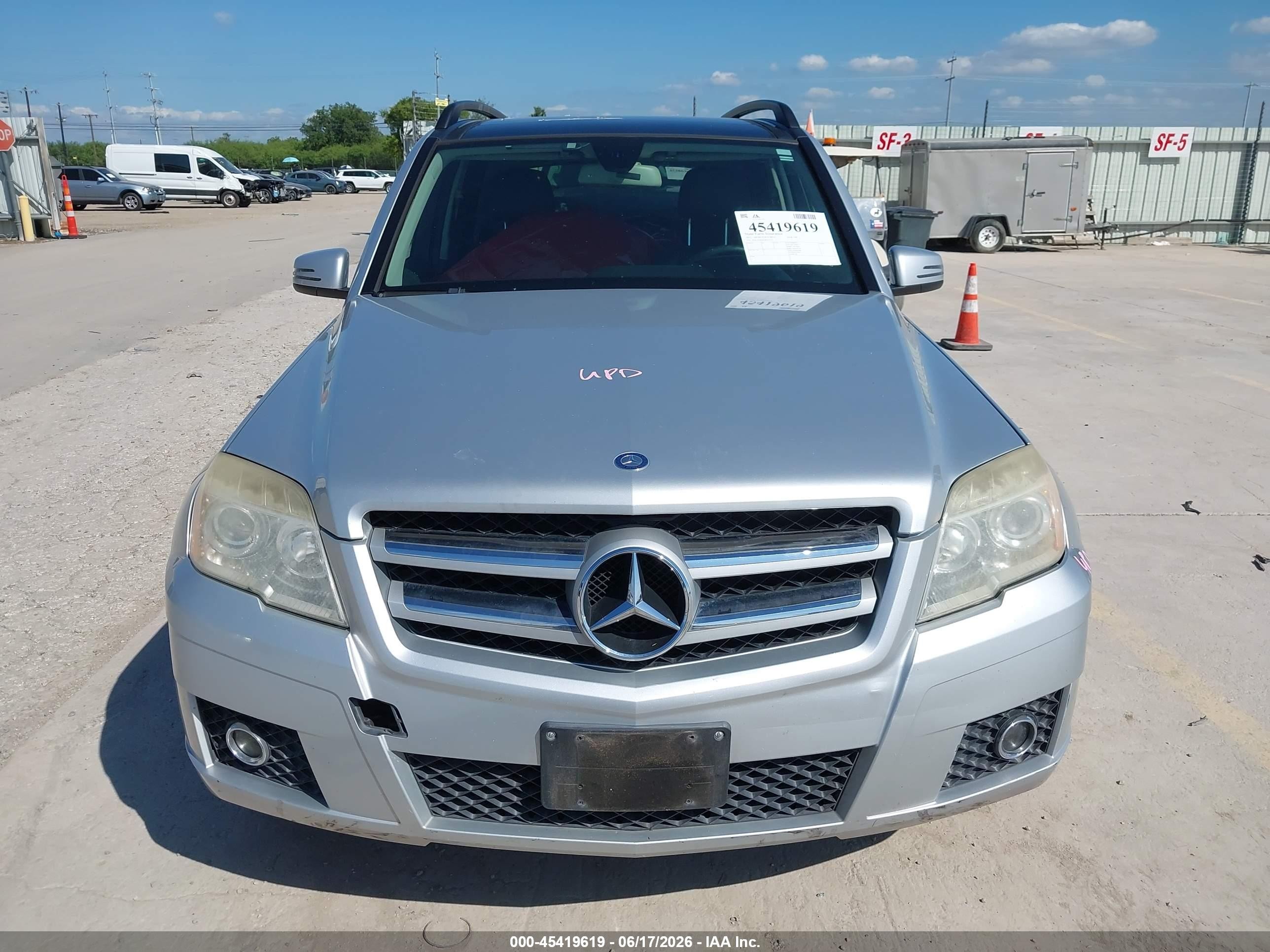 2011 Mercedes-benz Glk 350 4matic Silver vin: WDCGG8HB5BF620710