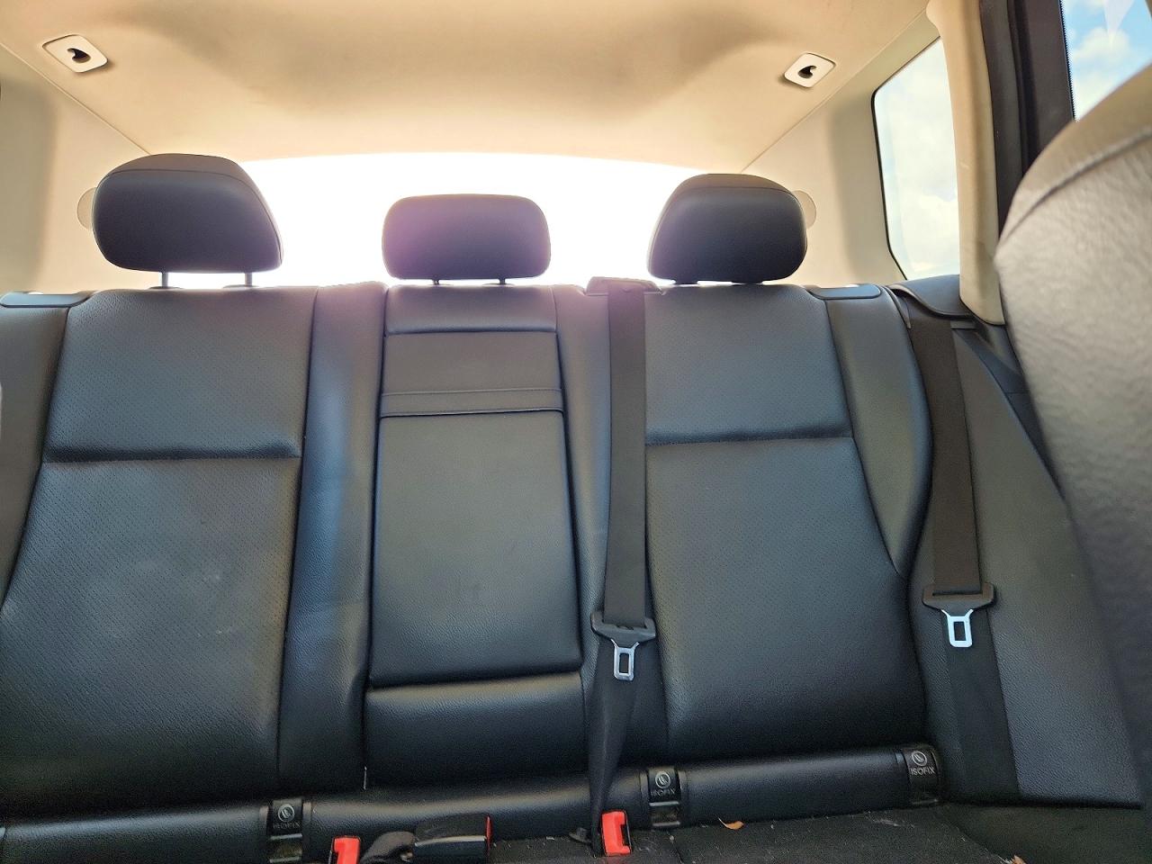 2012 Mercedes-benz Glk 350 4matic Серебряный vin: WDCGG8HB5CF766638