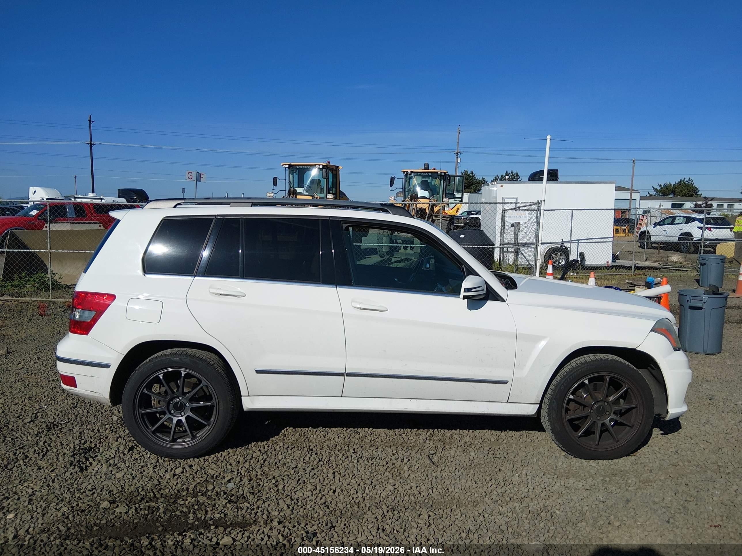 2012 Mercedes-benz Glk 350 4matic White vin: WDCGG8HB5CF843184