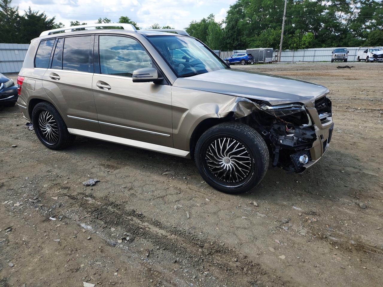 2010 Mercedes-benz Glk 350 4matic Желто-коричневый vin: WDCGG8HB6AF404542