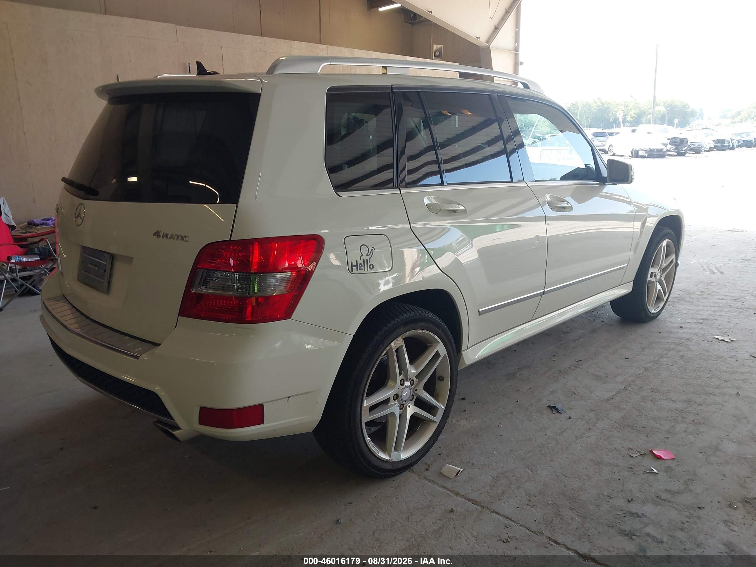 2011 Mercedes-benz Glk 350 4matic White vin: WDCGG8HB6BF537593