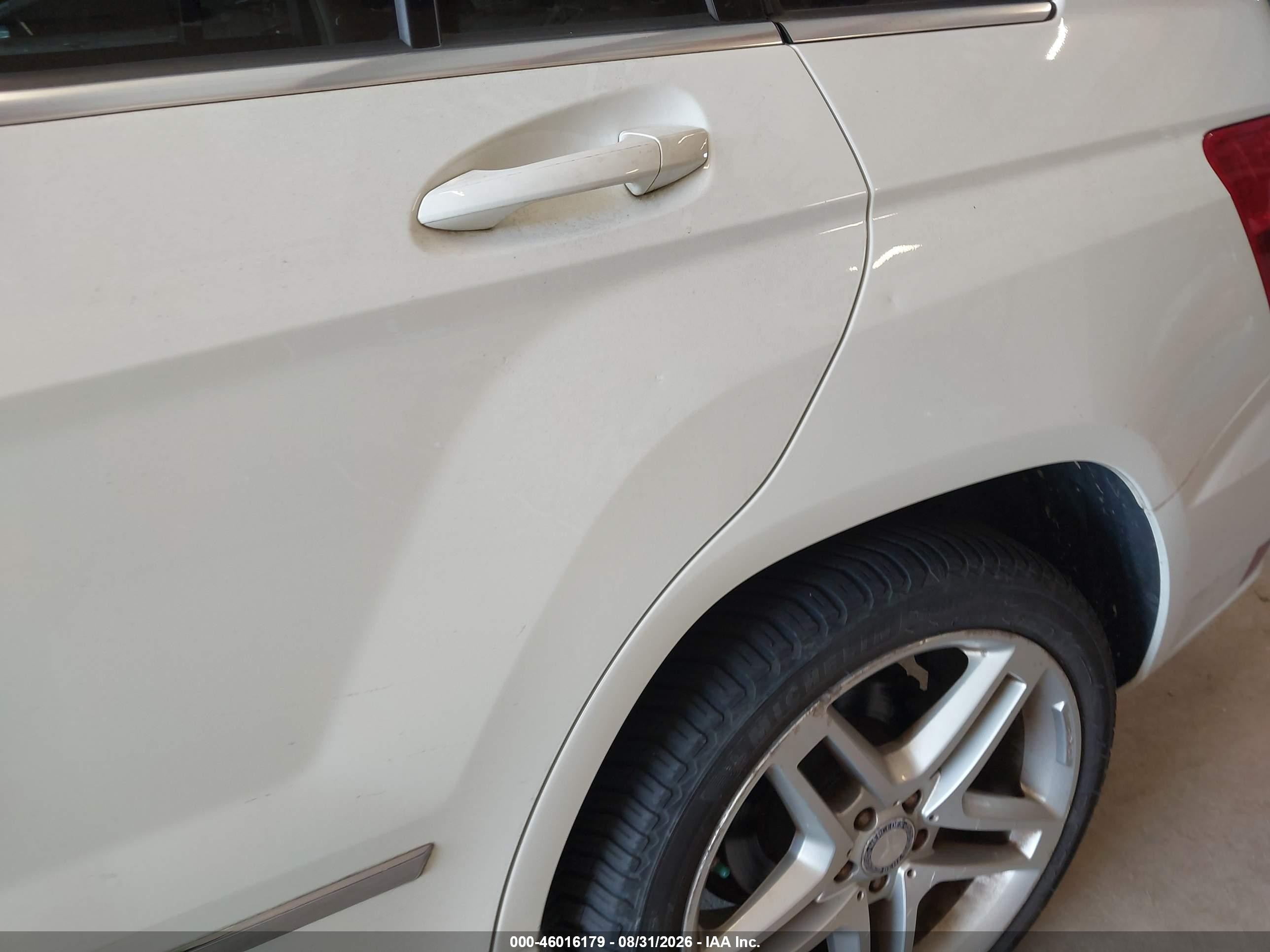 2011 Mercedes-benz Glk 350 4matic White vin: WDCGG8HB6BF537593