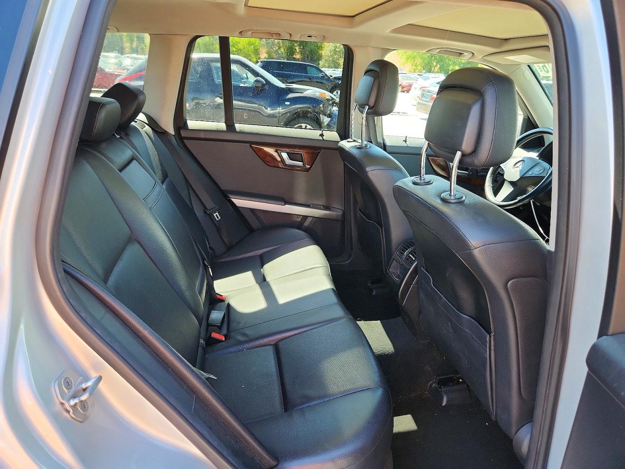 2012 Mercedes-benz Glk 350 4matic Серебряный vin: WDCGG8HB6CF859037