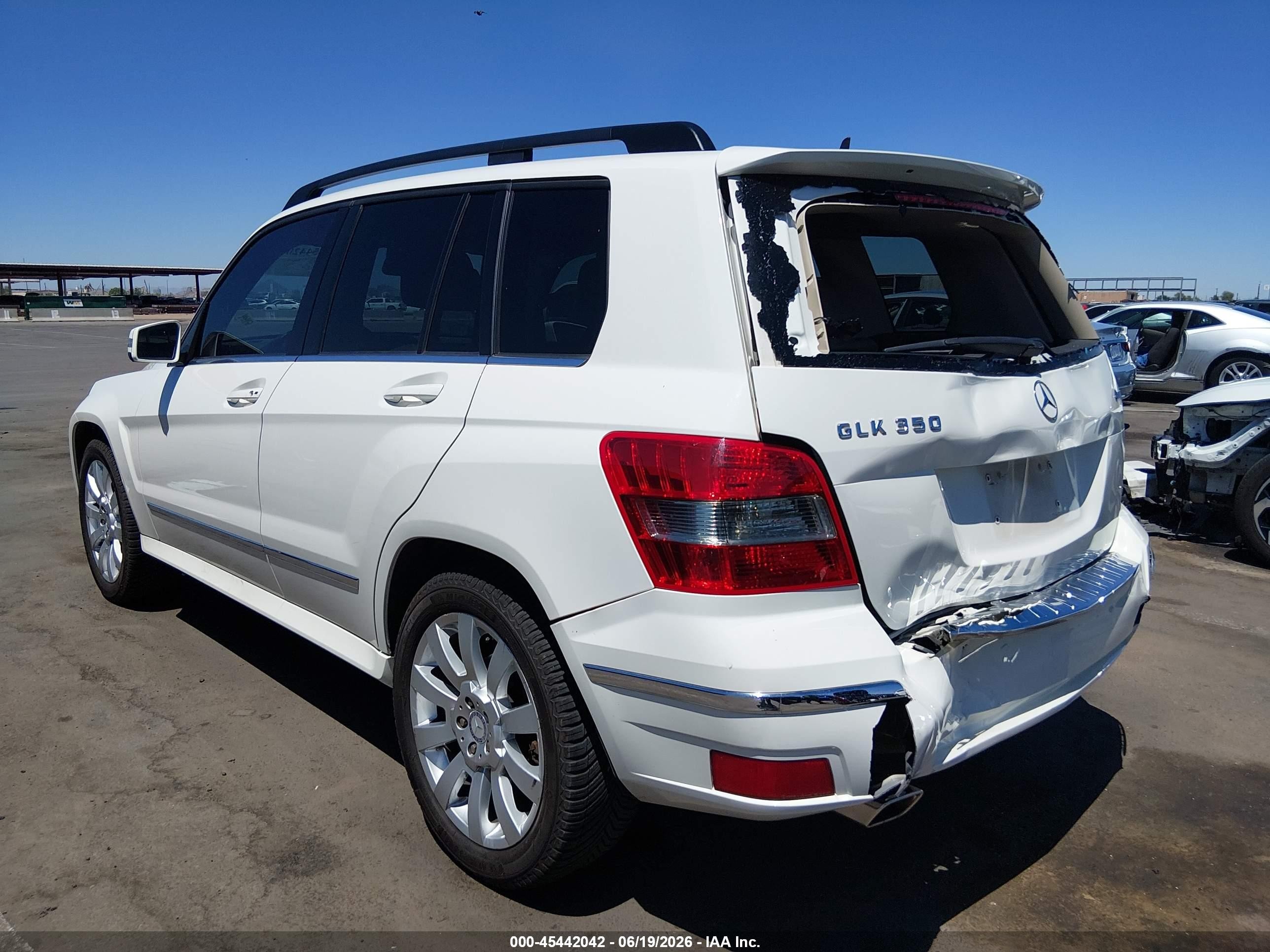2012 Mercedes-benz Glk 350 4matic White vin: WDCGG8HB6CF877019