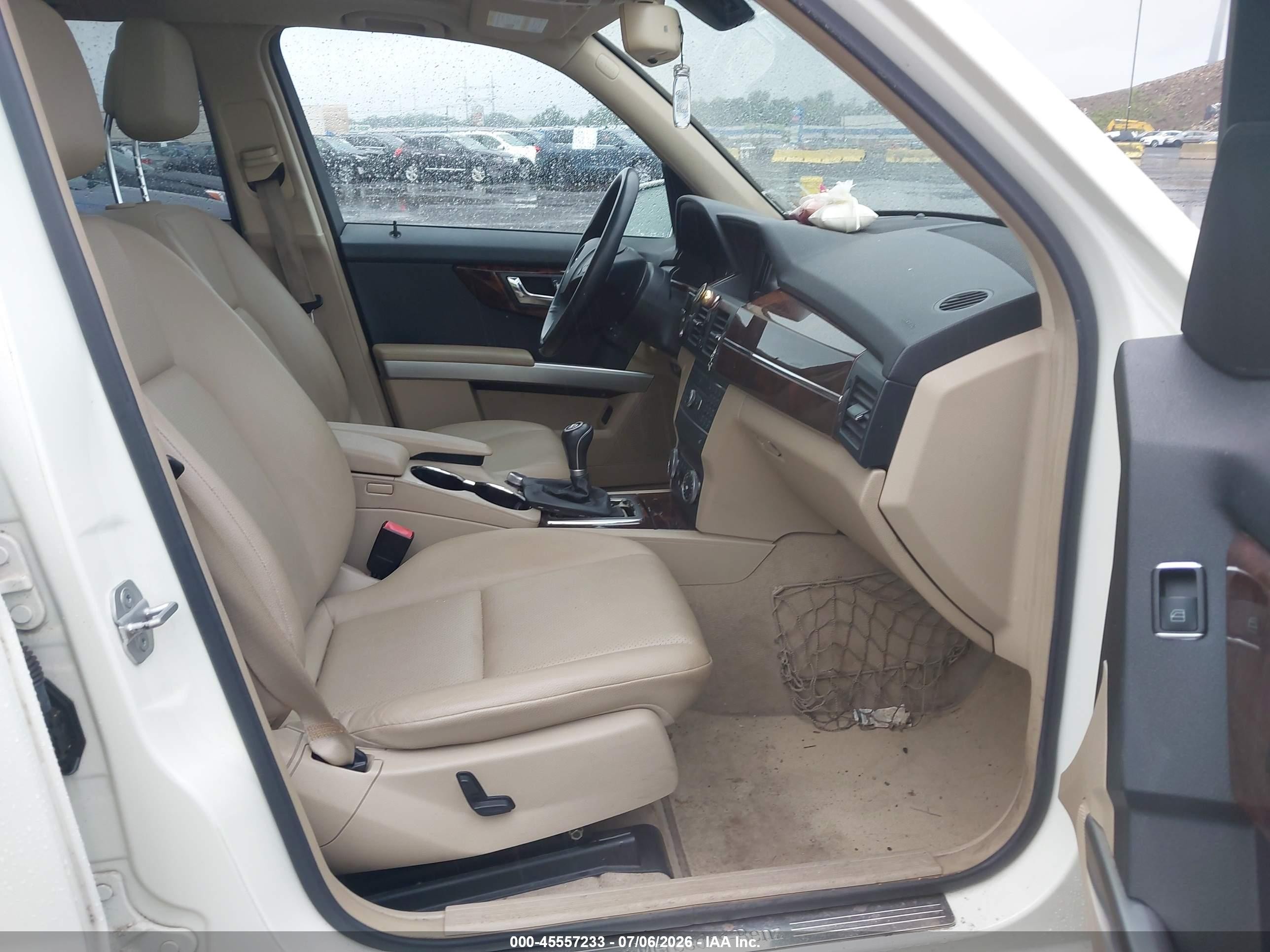 2011 Mercedes-benz Glk 350 4matic White vin: WDCGG8HB7BF609417