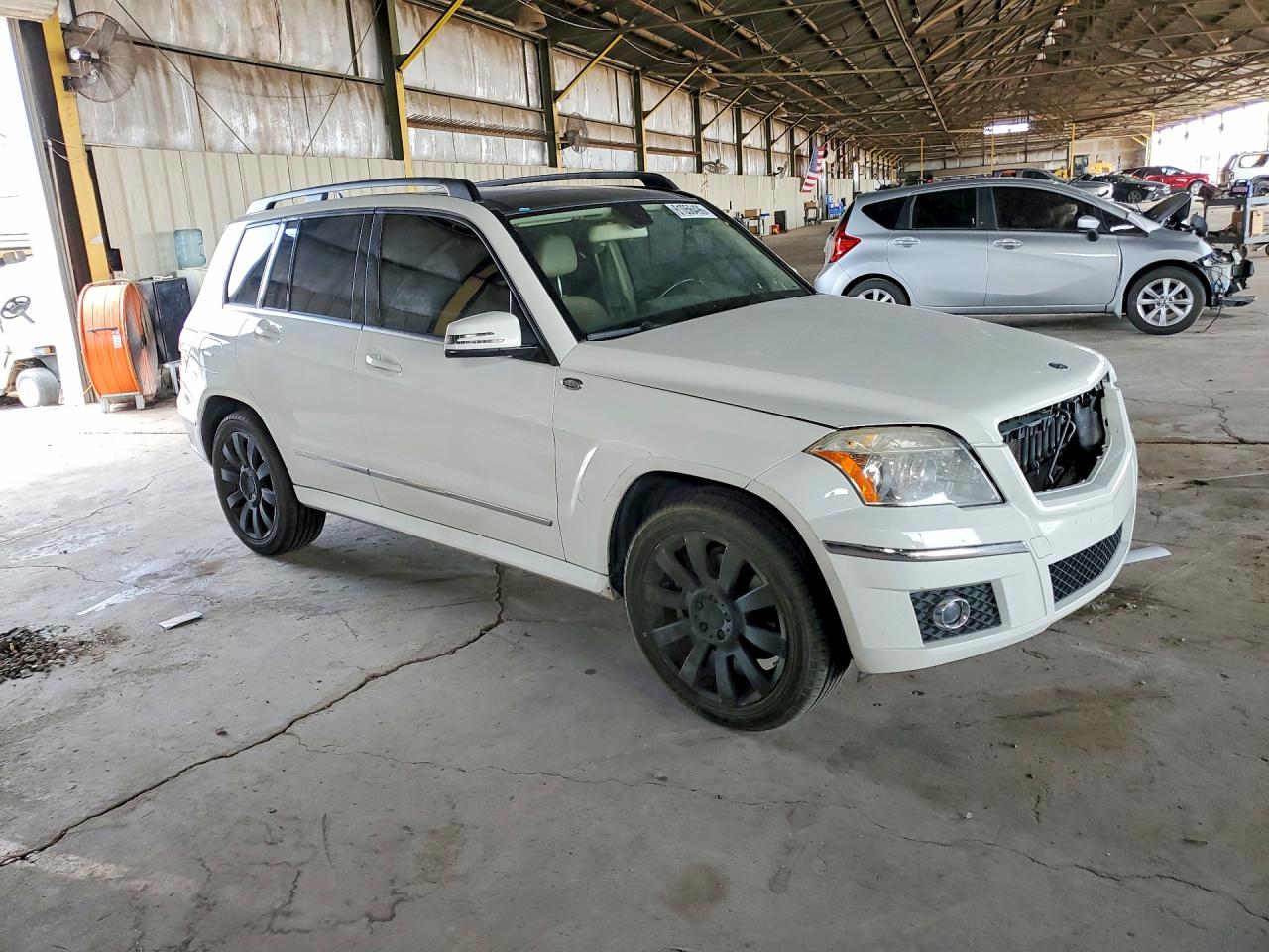 2012 Mercedes-benz Glk 350 4matic White vin: WDCGG8HB7CF898459
