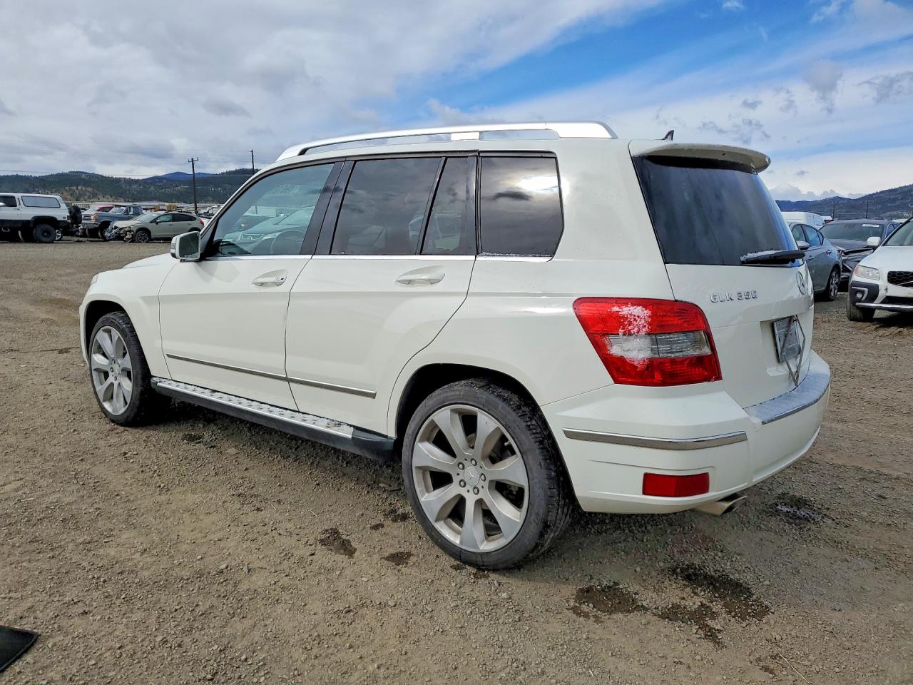 2010 Mercedes-benz Glk 350 4matic White vin: WDCGG8HB8AF332095