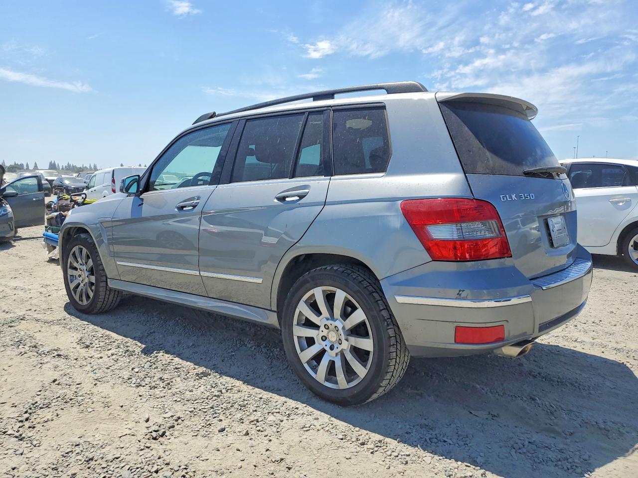 2011 Mercedes-benz Glk 350 4matic Серебряный vin: WDCGG8HB8BF582583