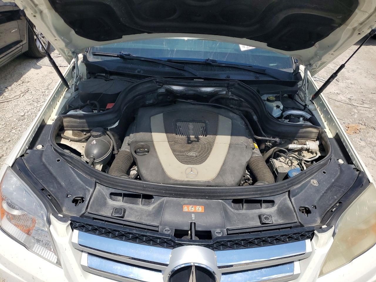 2011 Mercedes-benz Glk 350 4matic Белый vin: WDCGG8HB8BF604047