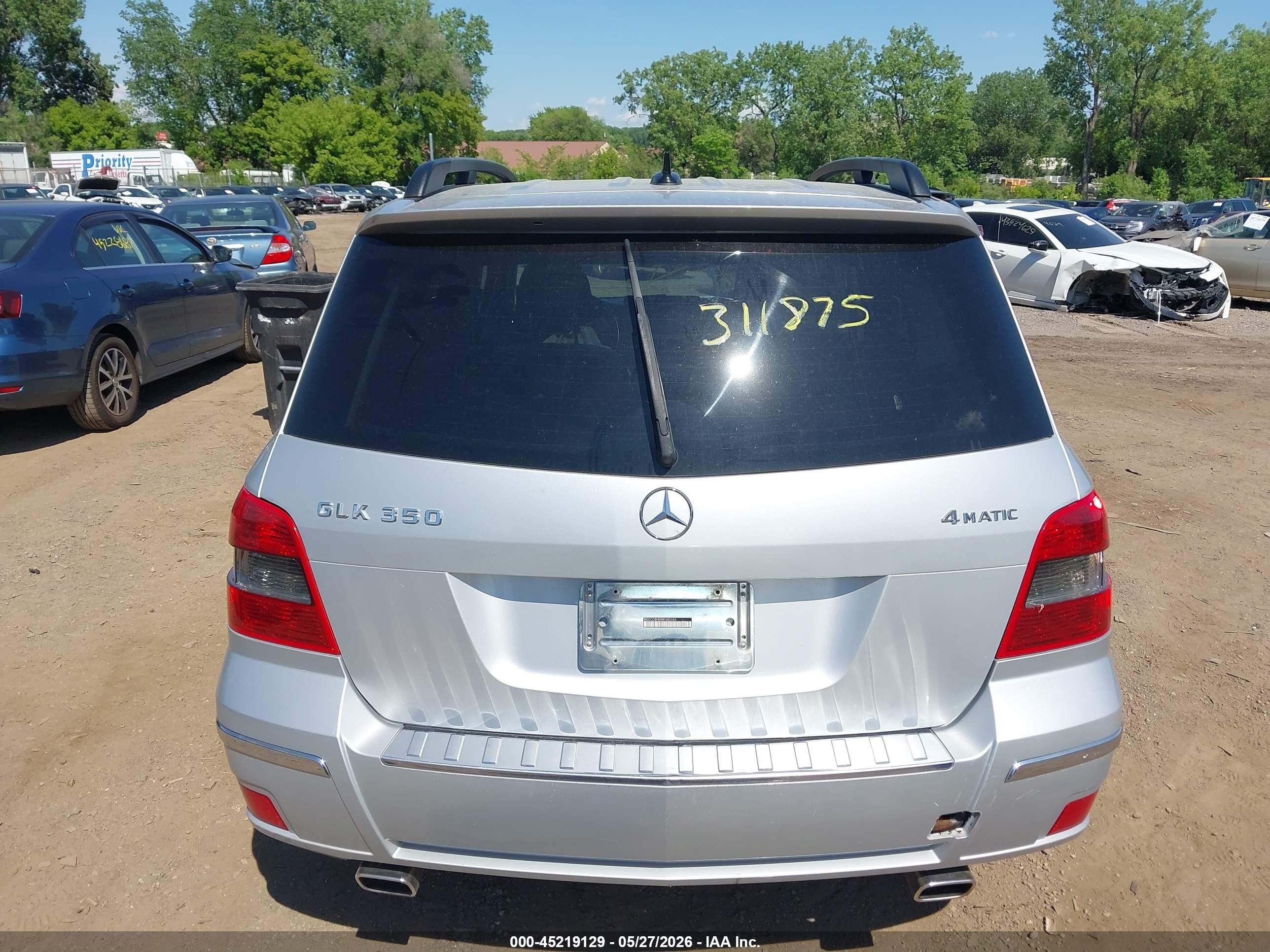 2011 Mercedes-benz Glk 350 4matic Silver vin: WDCGG8HB8BF682666