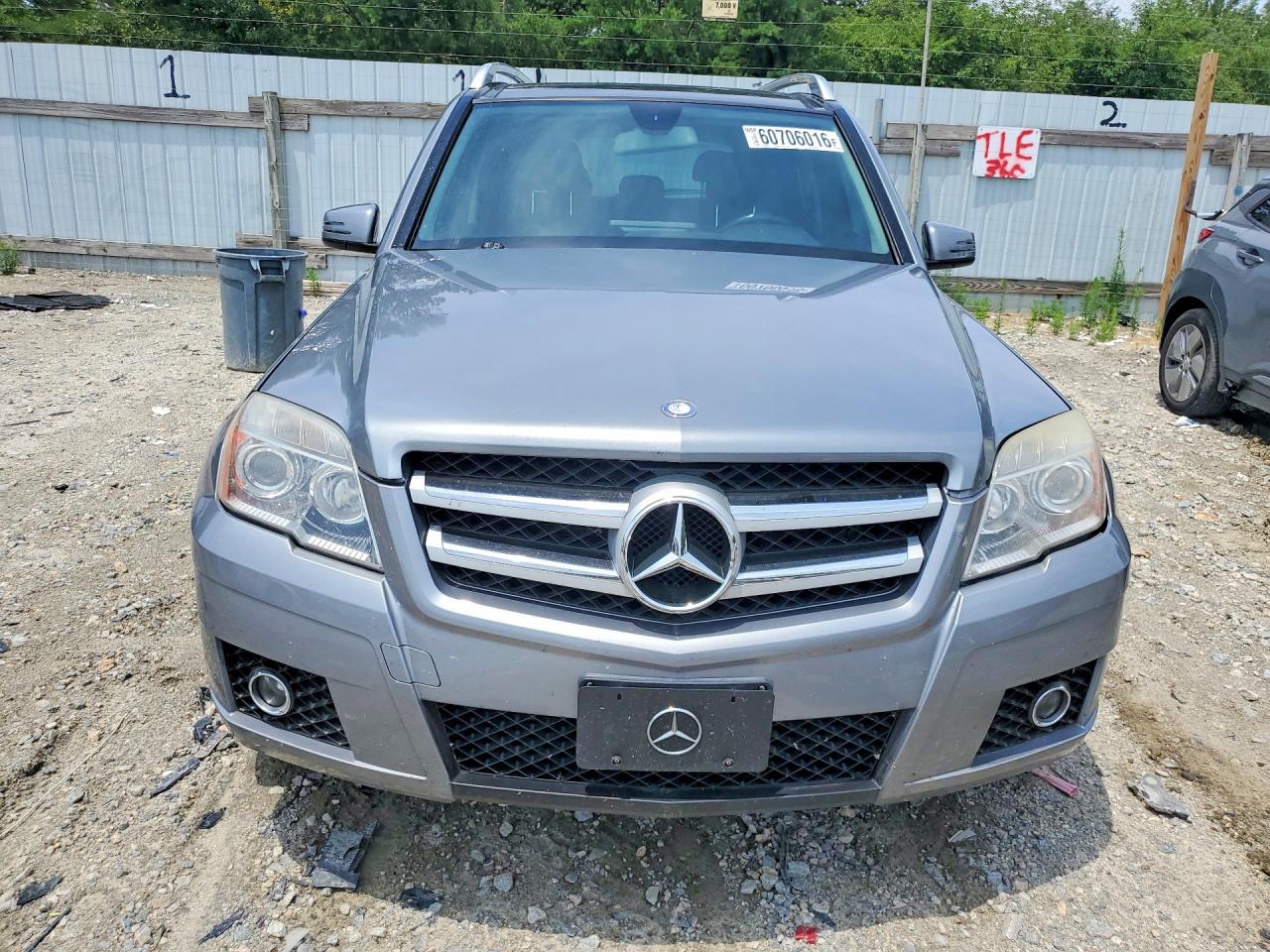 2011 Mercedes-benz Glk 350 4matic Silver vin: WDCGG8HB8BF692811