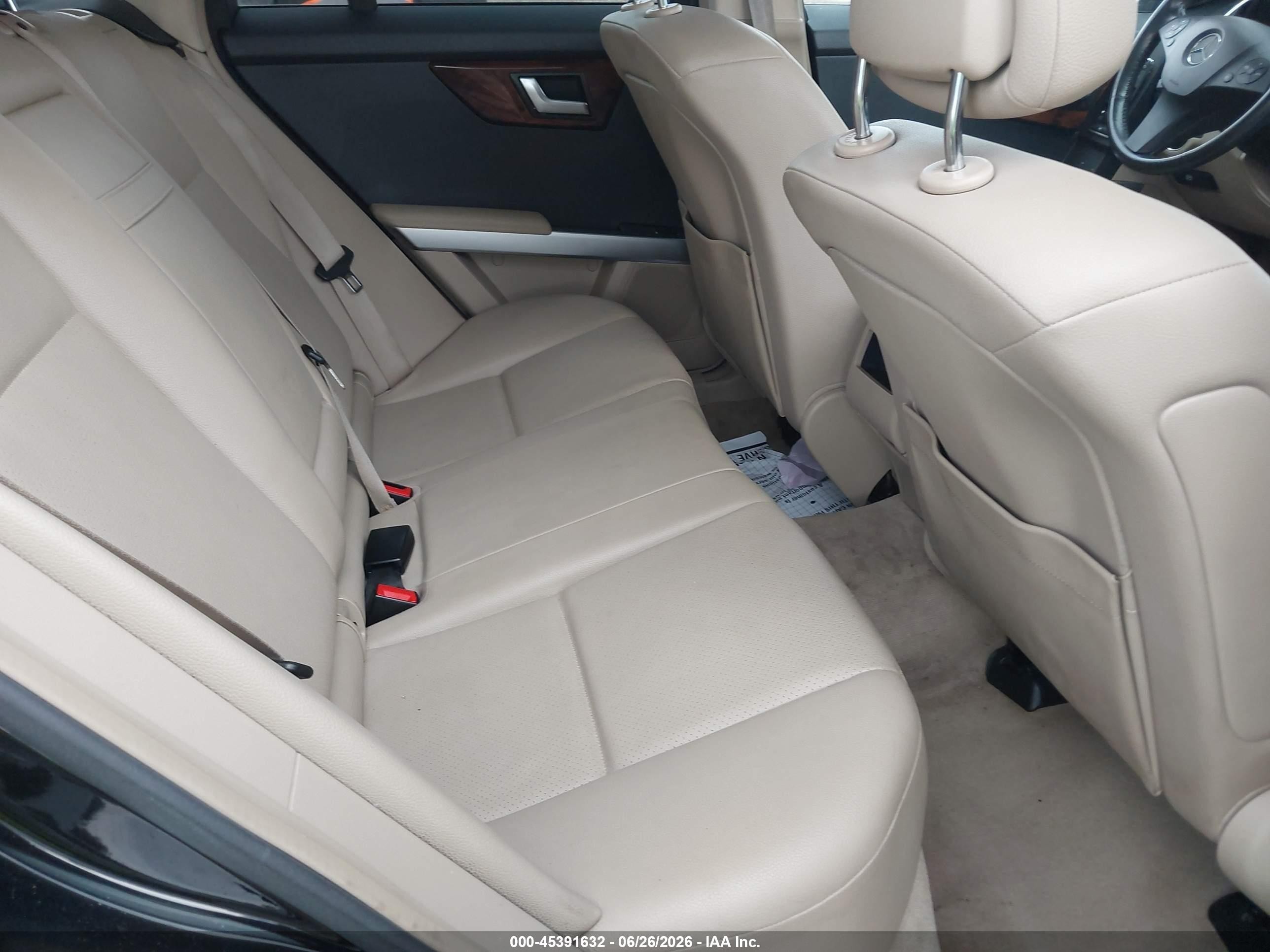 2012 Mercedes-benz Glk 350 4matic Черный vin: WDCGG8HB8CF900381