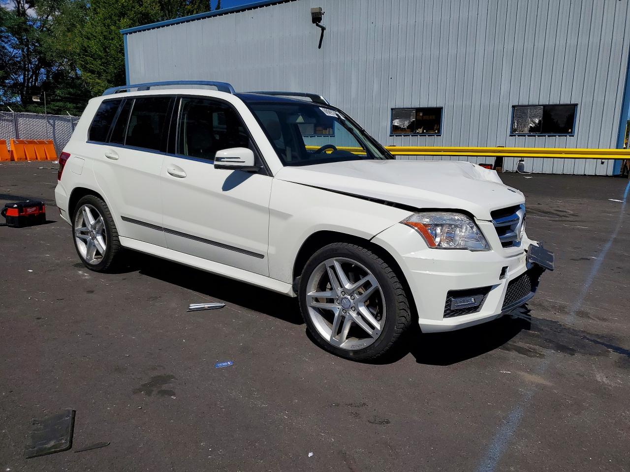 2011 Mercedes-benz Glk 350 4matic White vin: WDCGG8HB9BF541900