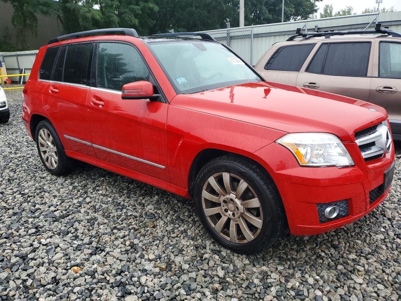 2011 Mercedes-benz Glk 350 4matic Красный vin: WDCGG8HB9BF599800