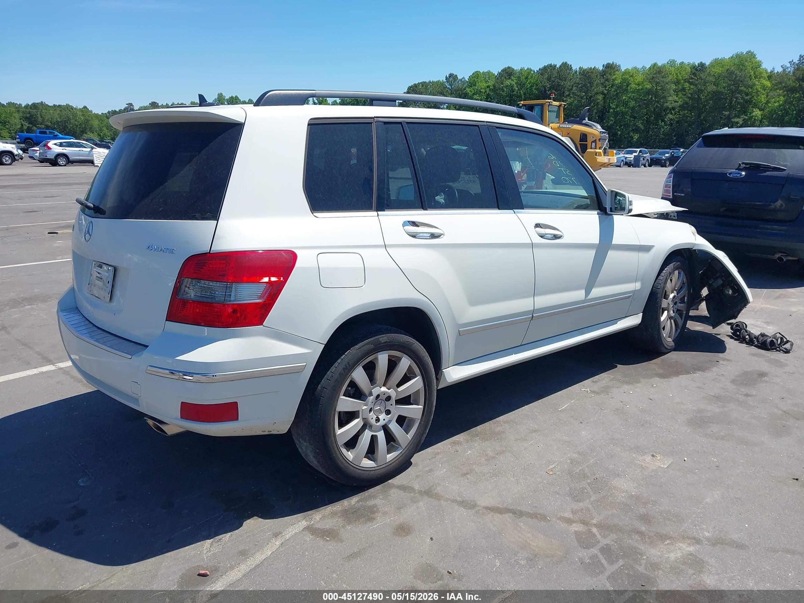2011 Mercedes-benz Glk 350 4matic White vin: WDCGG8HB9BF604770