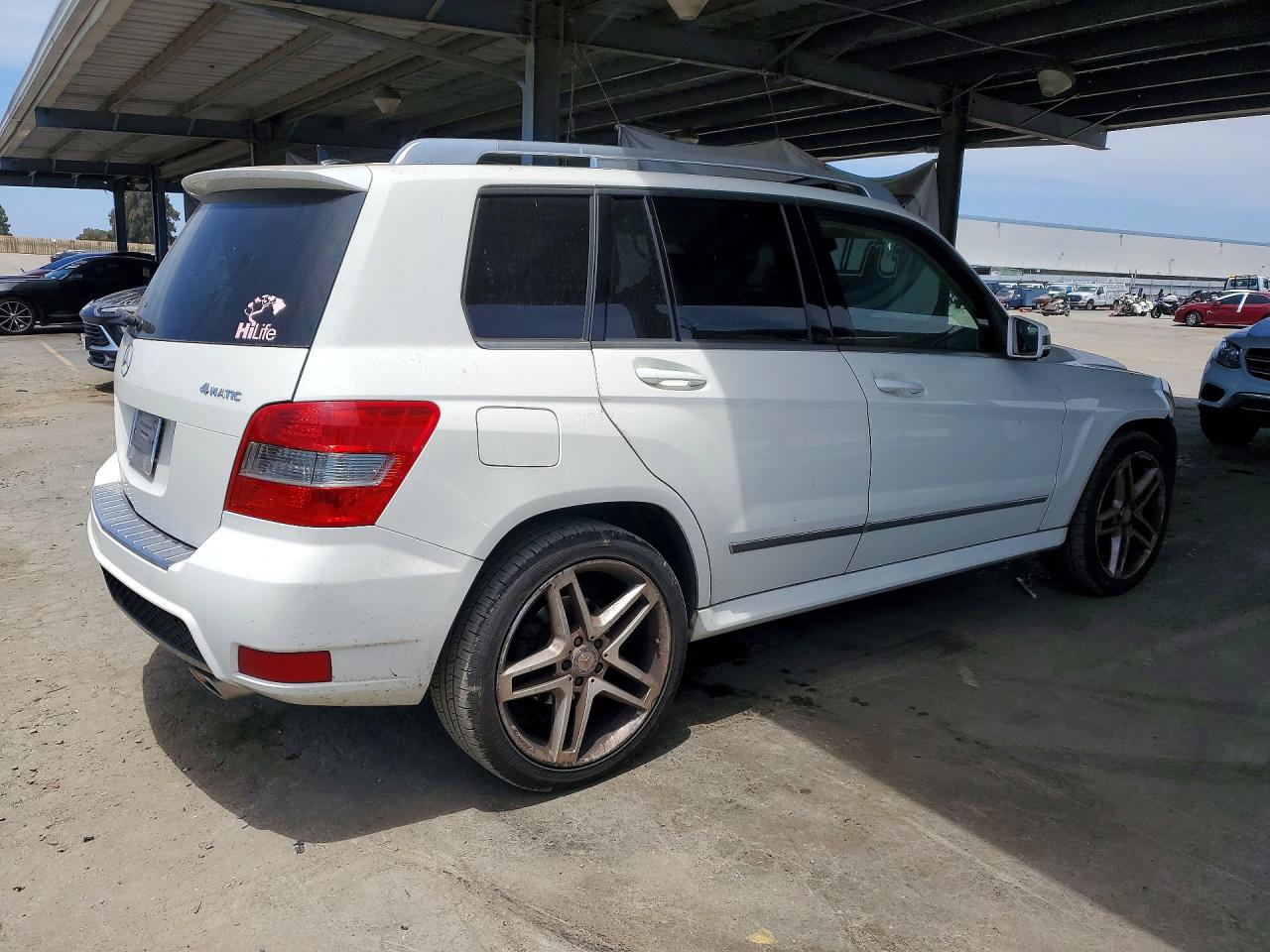 2011 Mercedes-benz Glk 350 4matic White vin: WDCGG8HB9BF640670