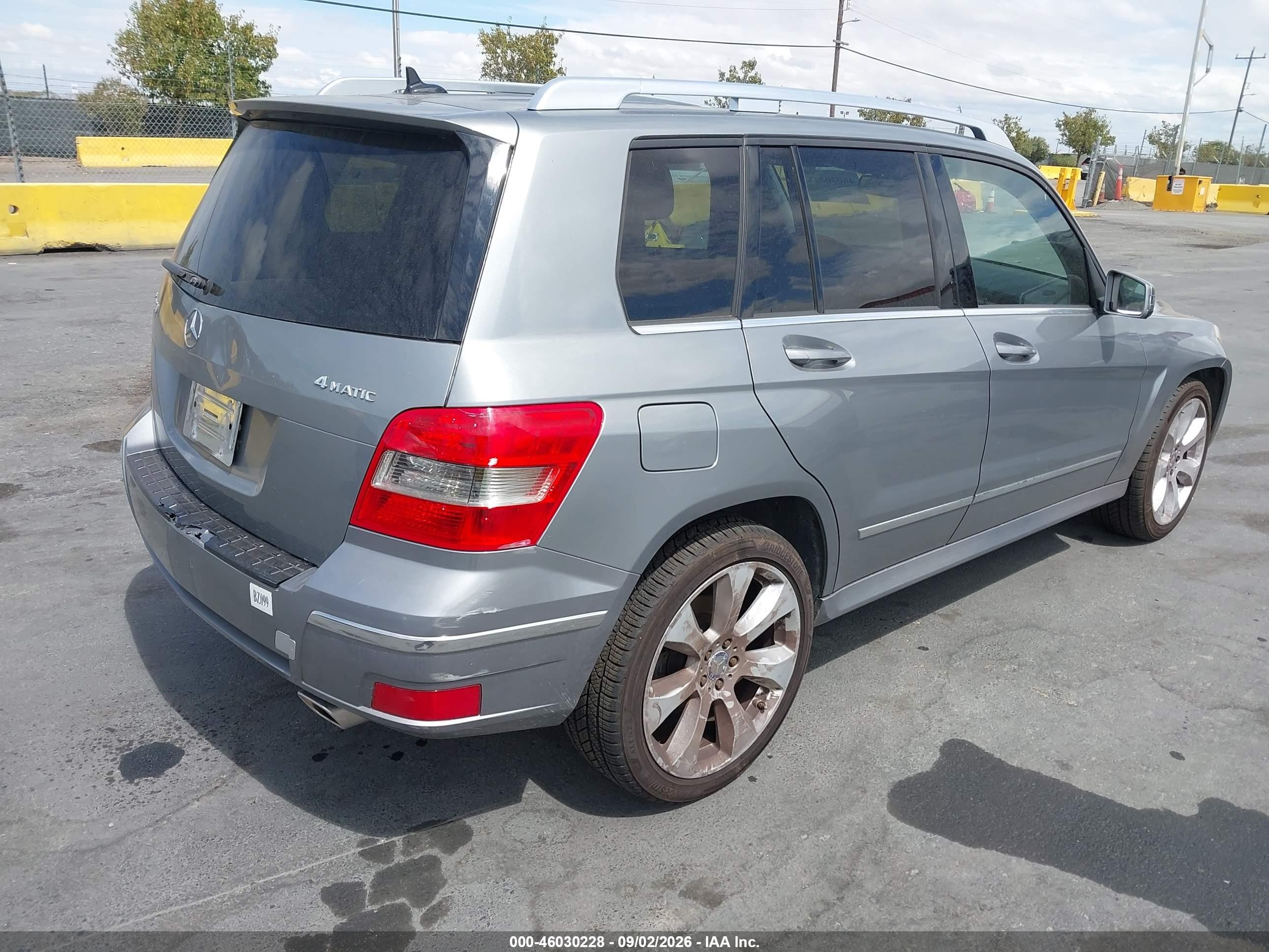 2011 Mercedes-benz Glk 350 4matic Gray vin: WDCGG8HB9BF644878