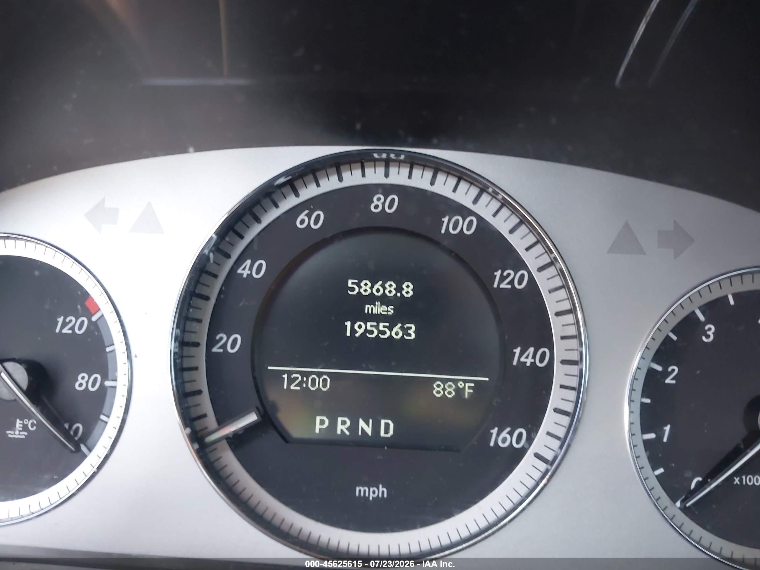 2012 Mercedes-benz Glk 350 4matic Silver vin: WDCGG8HB9CF841647