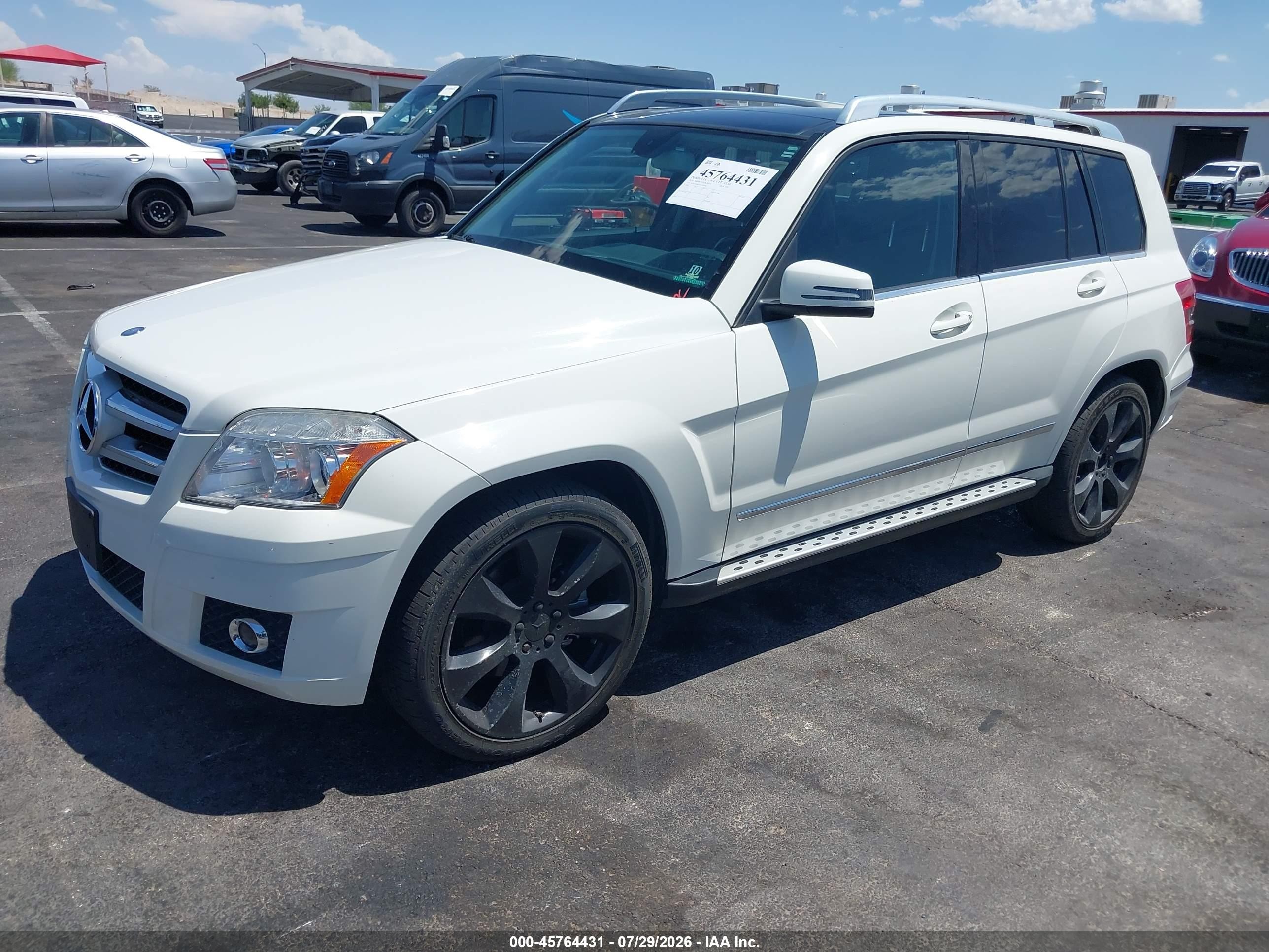2010 Mercedes-benz Glk 350 4matic White vin: WDCGG8HBXAF260946