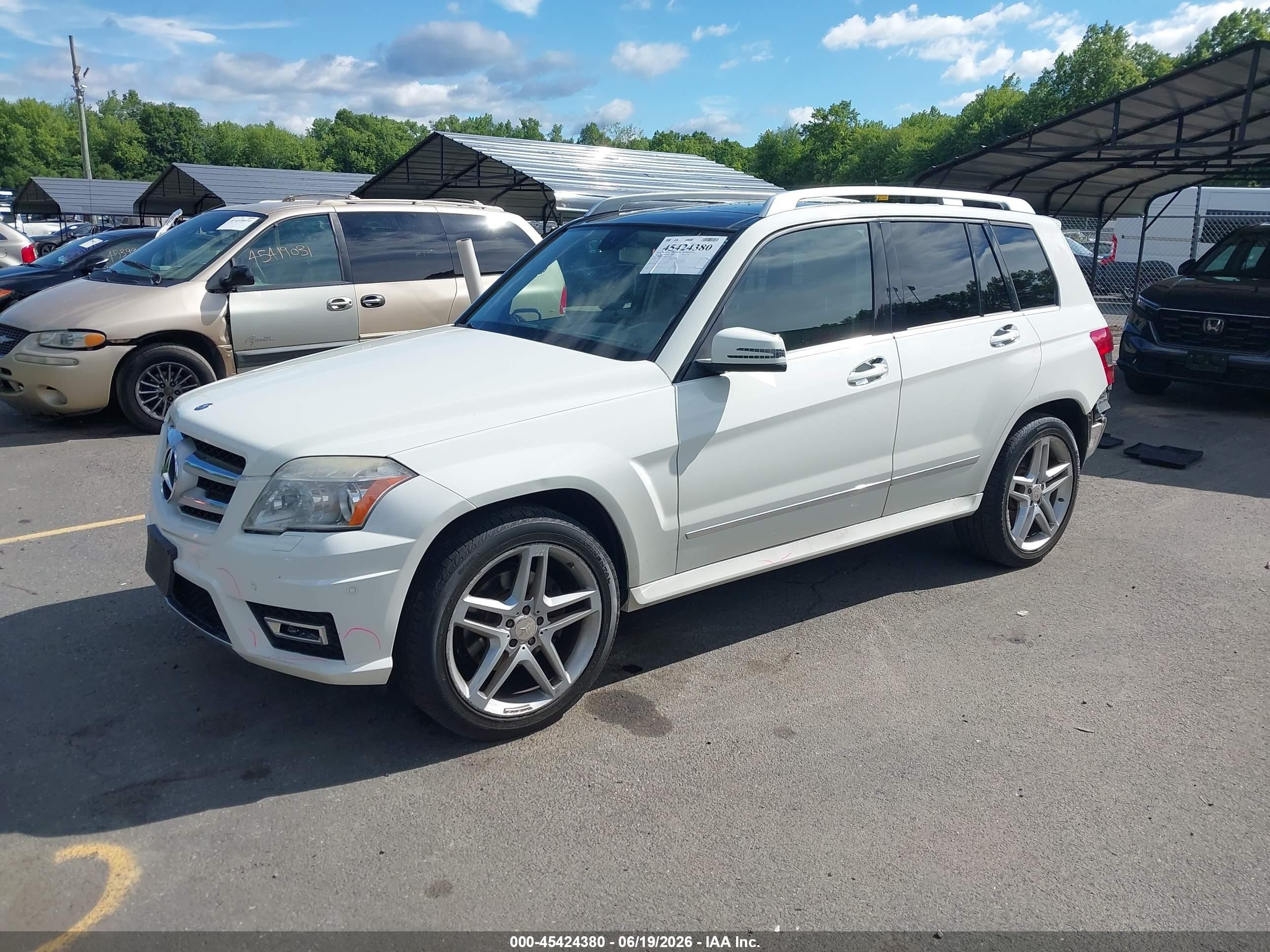 2011 Mercedes-benz Glk 350 4matic White vin: WDCGG8HBXBF569883